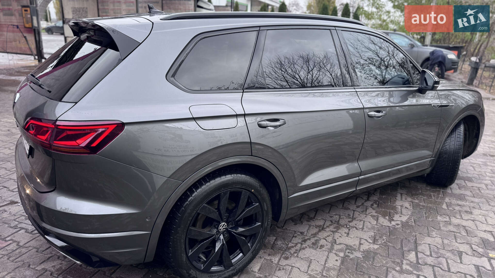 Volkswagen Touareg 2022 VIN WVGZZZCRZND018514 фото оголошення 7 з 36