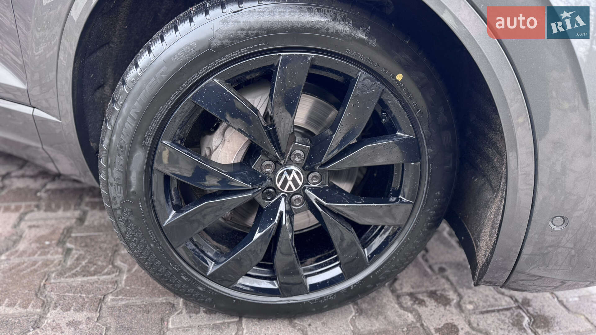 Volkswagen Touareg 2022 VIN WVGZZZCRZND018514 фото оголошення 14 з 36