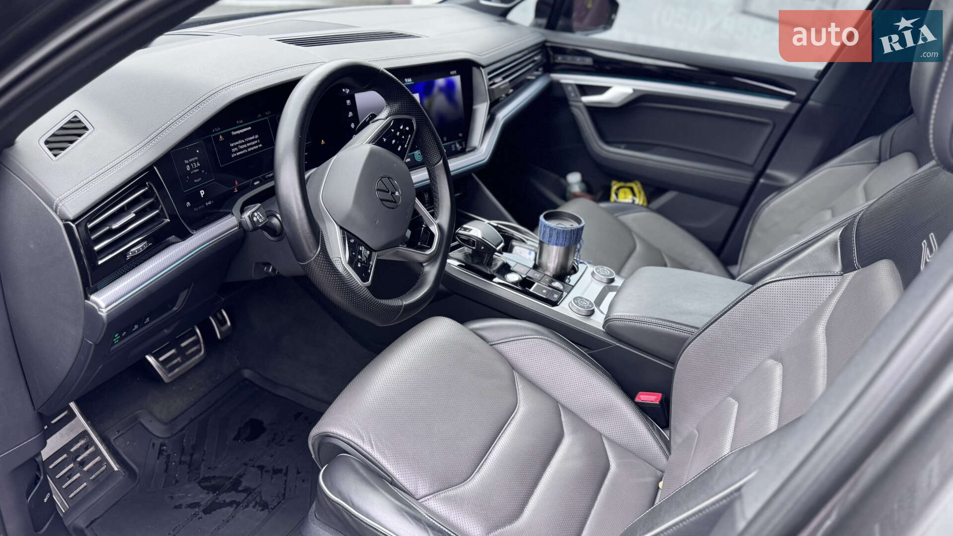 Volkswagen Touareg 2022 VIN WVGZZZCRZND018514 фото оголошення 21 з 36