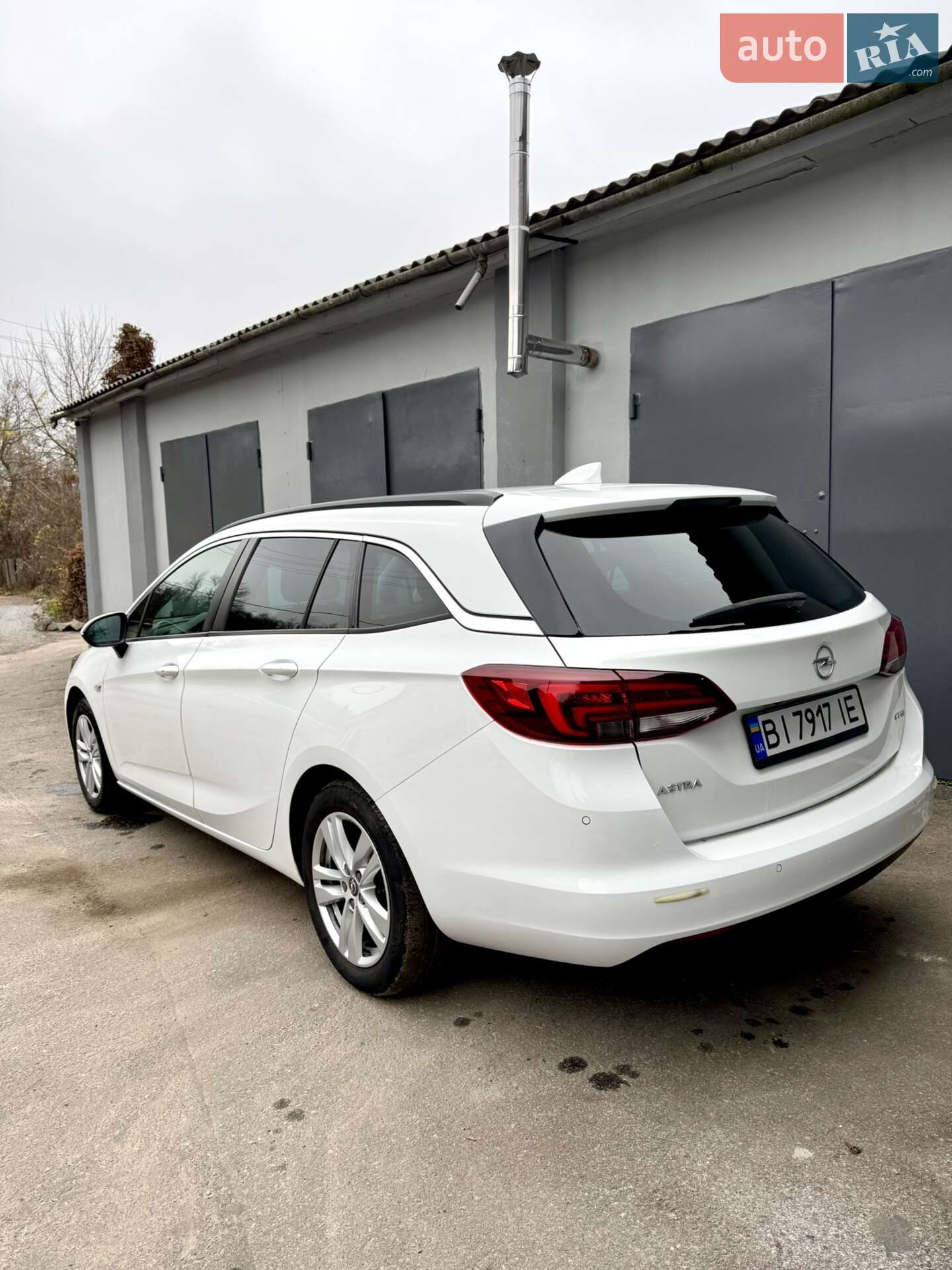 Opel Astra 2018 VIN W0VBD8EKXJ8064660 фото оголошення 2 з 98