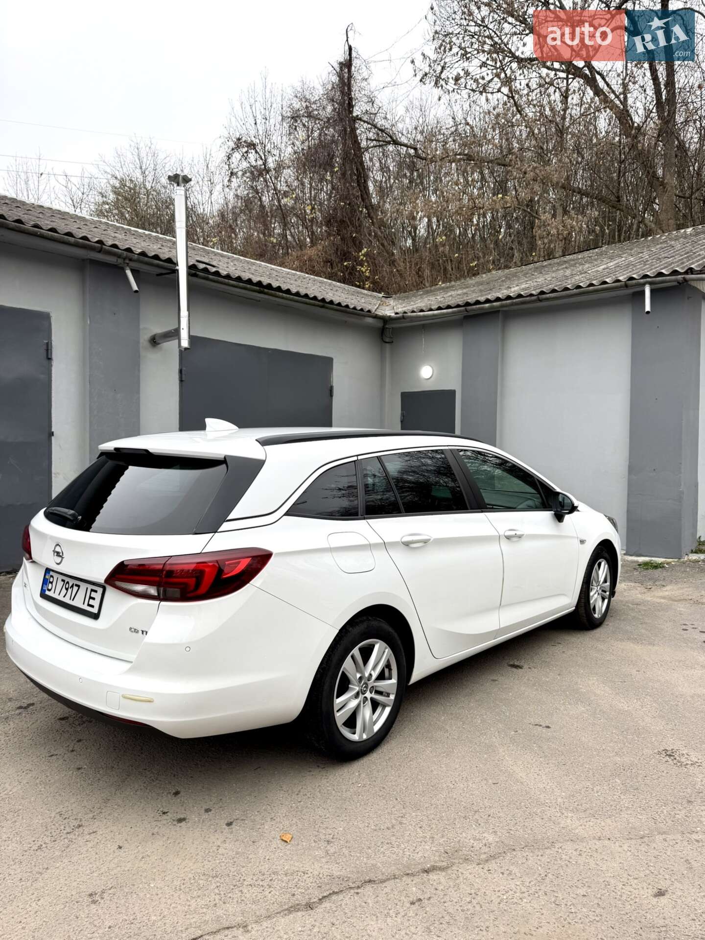 Opel Astra 2018 VIN W0VBD8EKXJ8064660 фото оголошення 4 з 98