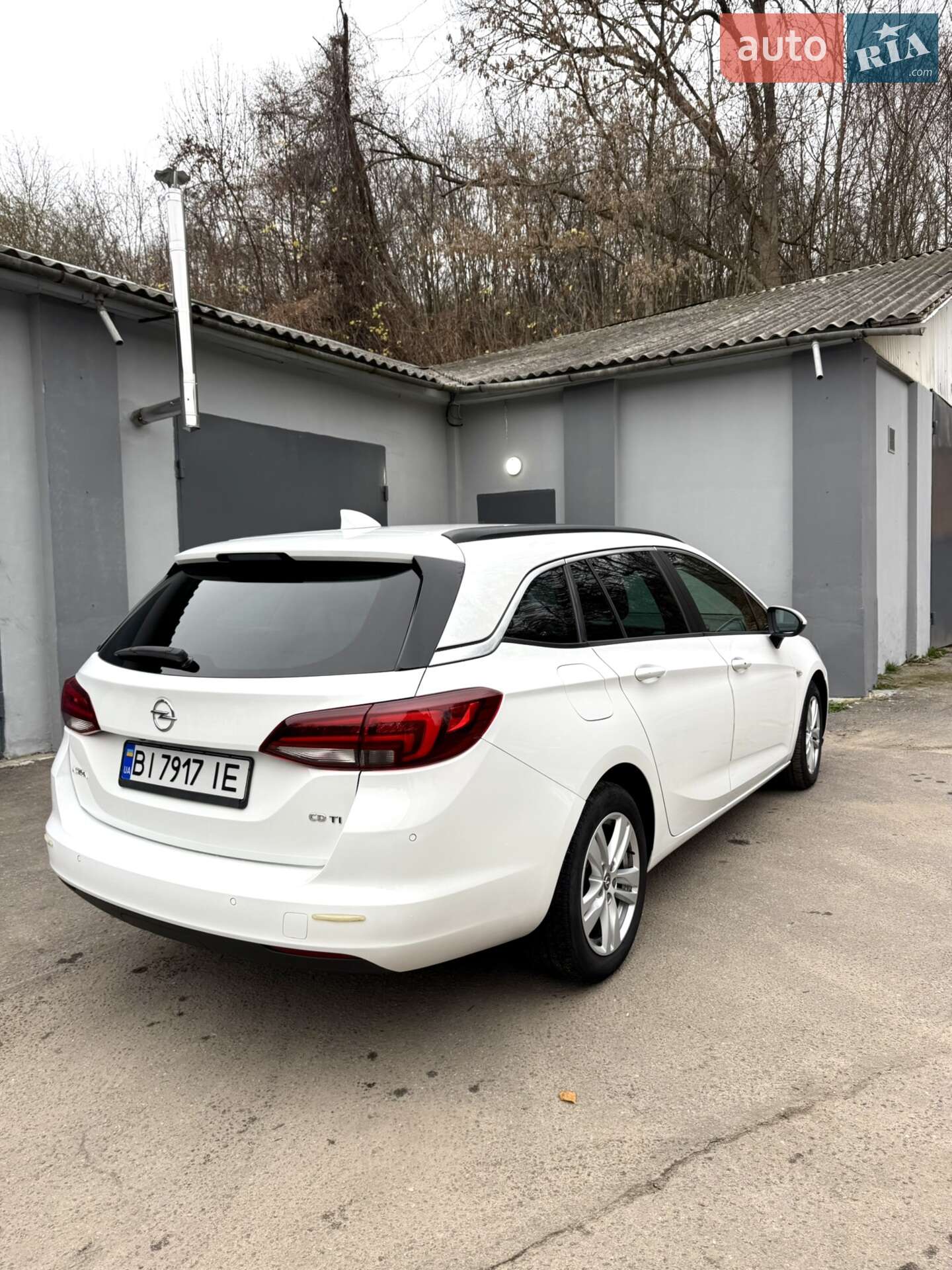 Opel Astra 2018 VIN W0VBD8EKXJ8064660 фото оголошення 7 з 98