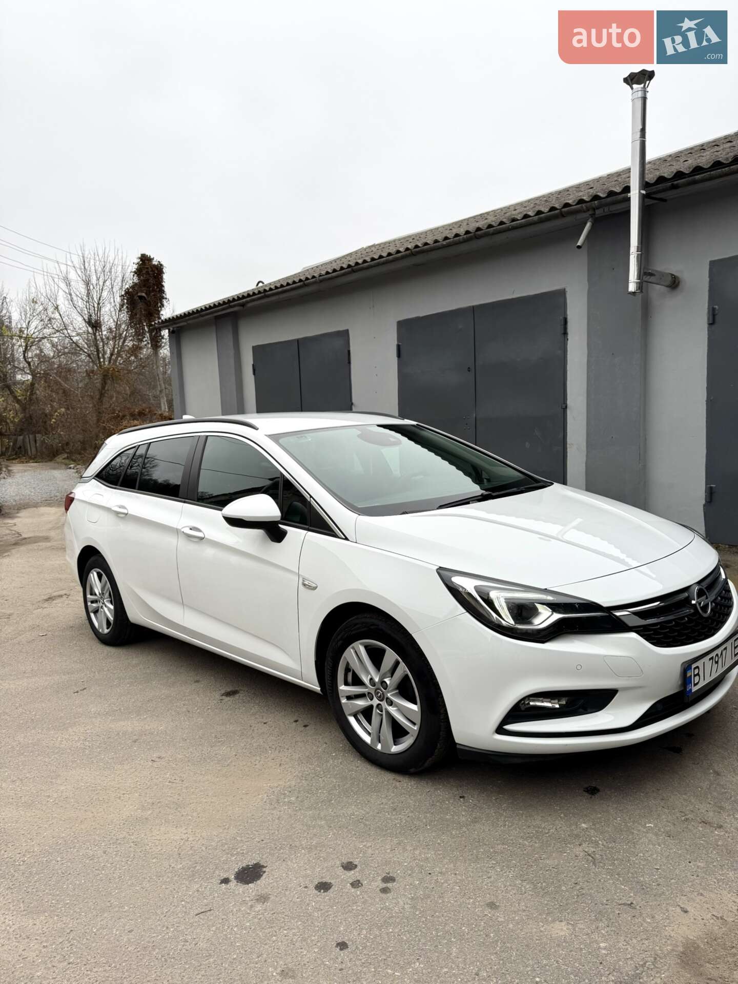 Opel Astra 2018 VIN W0VBD8EKXJ8064660 фото оголошення 10 з 98