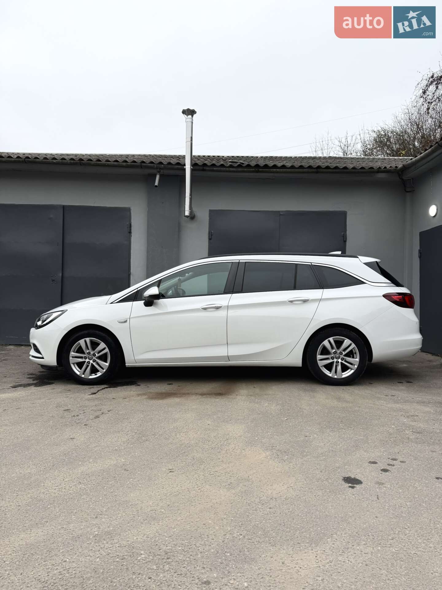 Opel Astra 2018 VIN W0VBD8EKXJ8064660 фото оголошення 19 з 98
