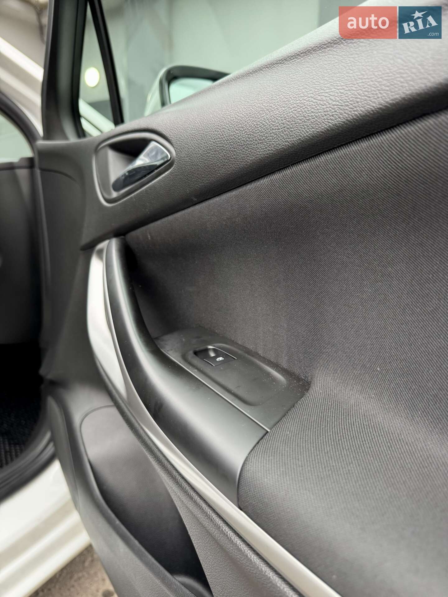 Opel Astra 2018 VIN W0VBD8EKXJ8064660 фото оголошення 75 з 98