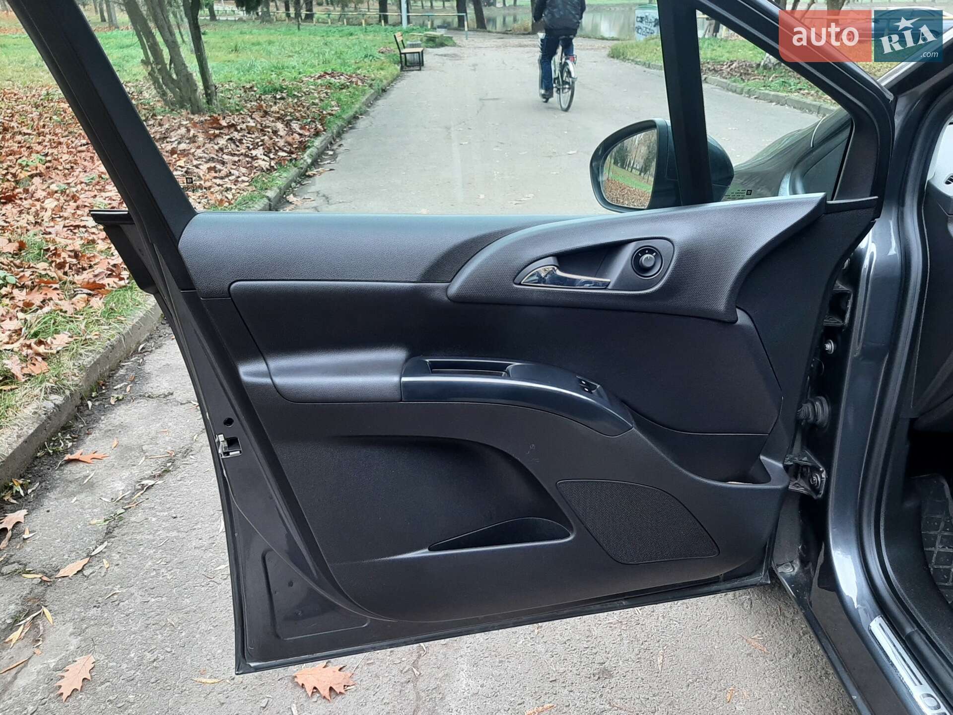 Opel Meriva 2012 VIN W0LSD9EM8D4056505 фото оголошення 17 з 33