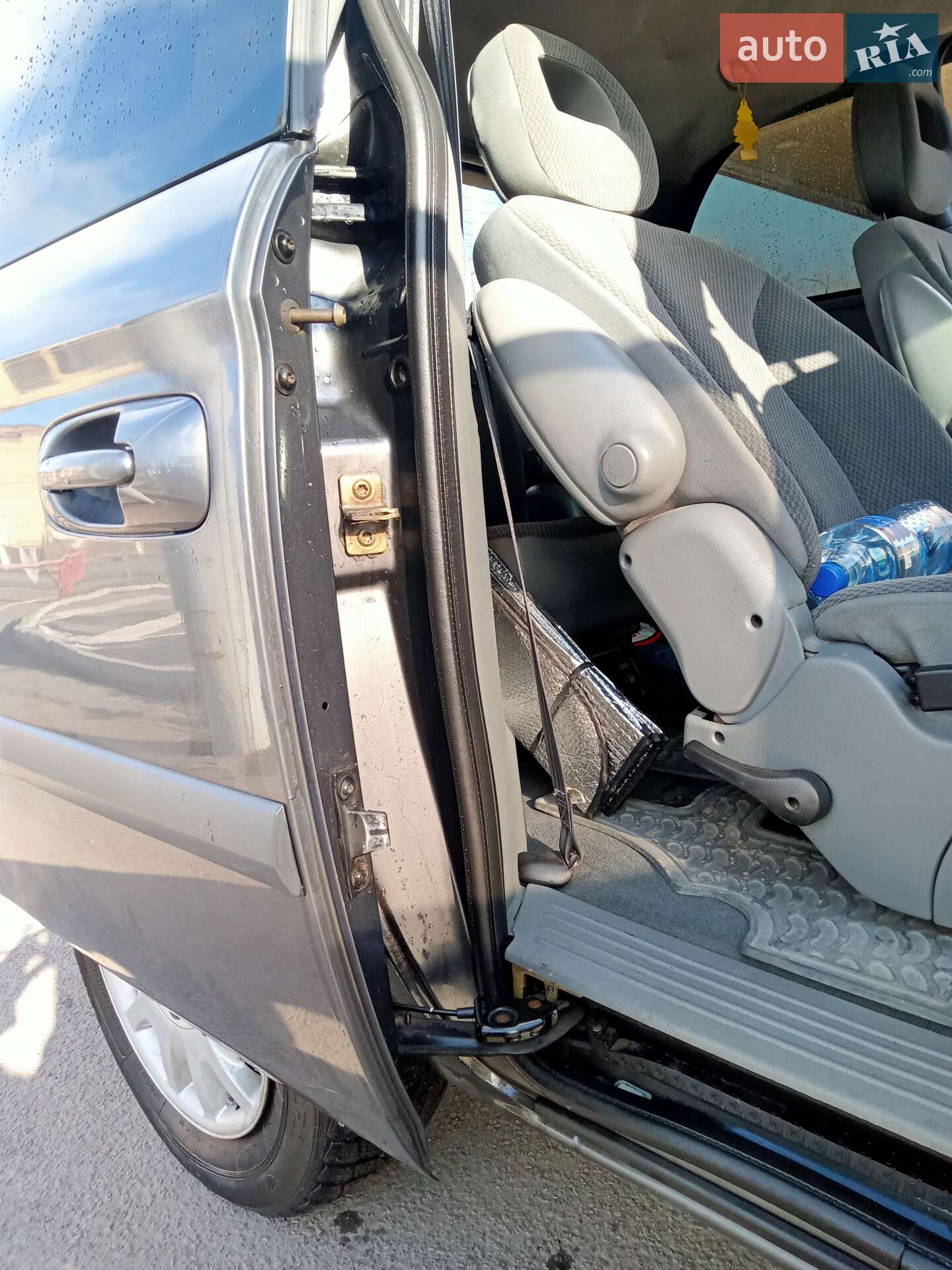 Chrysler Voyager 2004 VIN 1C8GYB2595Y500824 фото оголошення 11 з 29