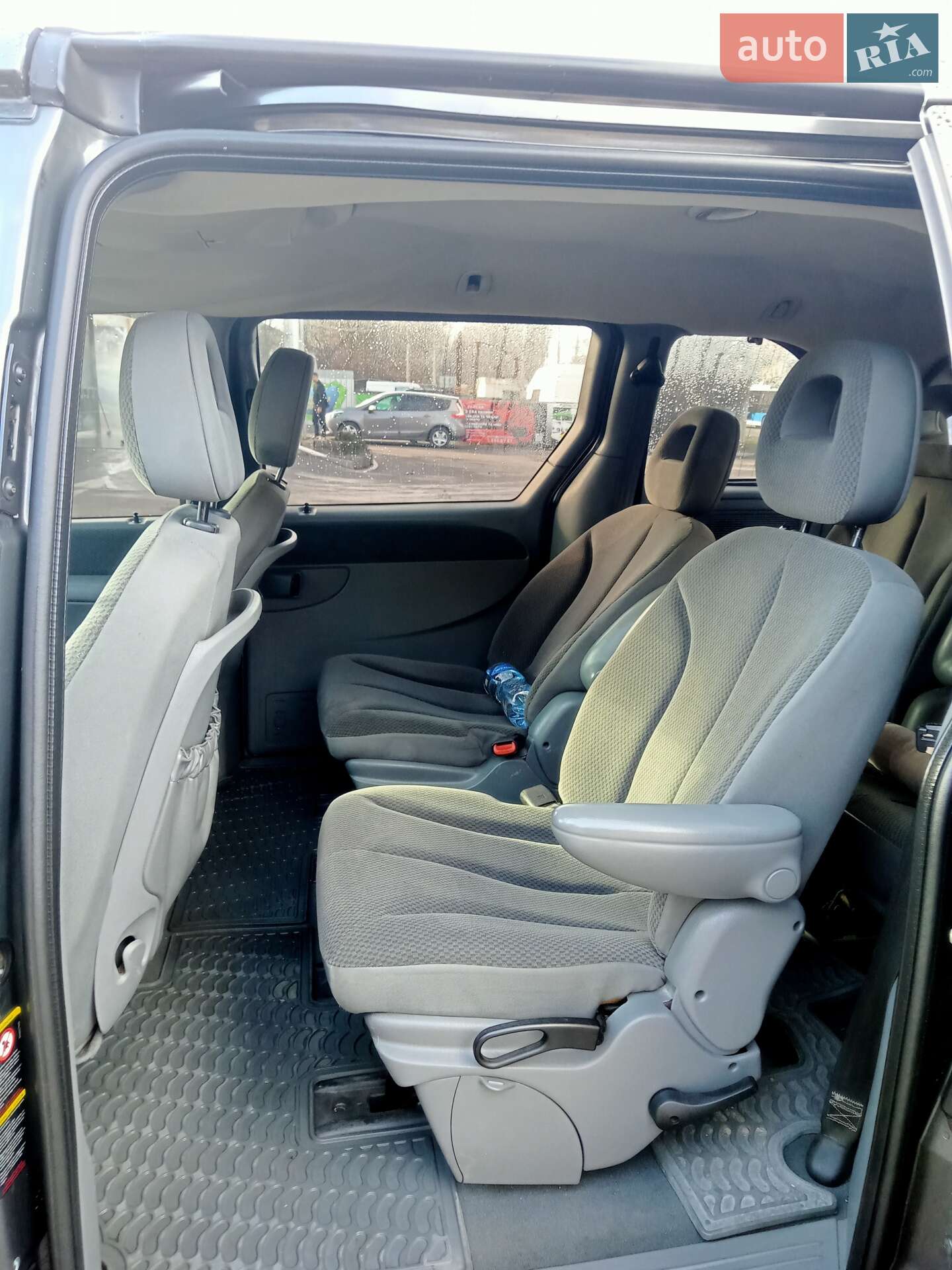 Chrysler Voyager 2004 VIN 1C8GYB2595Y500824 фото оголошення 14 з 29