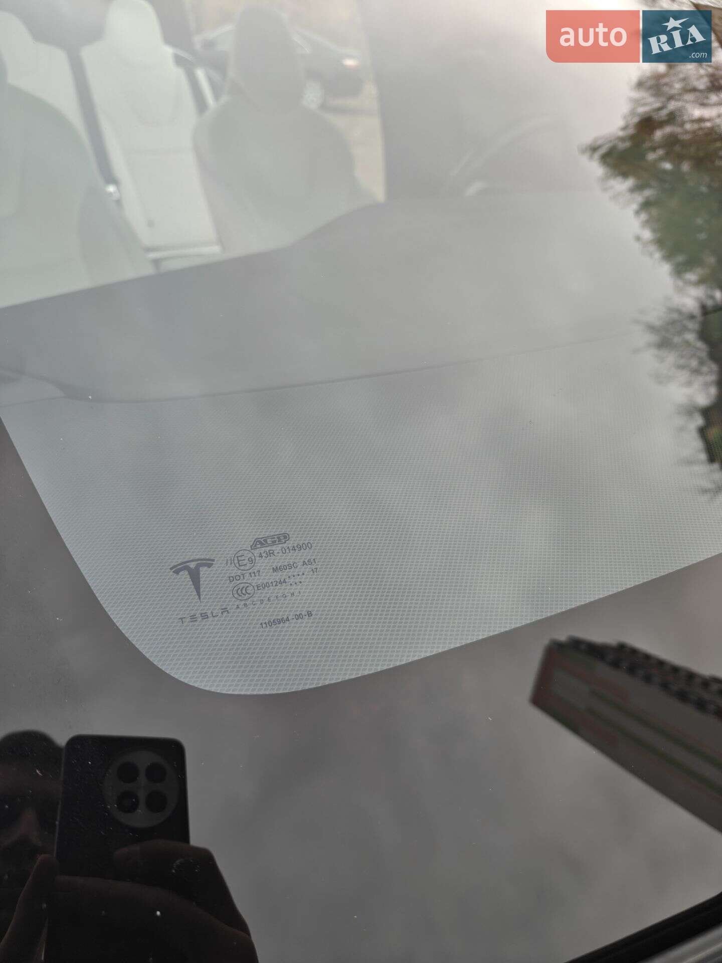 Tesla Model X 2018 VIN 5YJXCDE47JF128439 фото оголошення 2 з 11
