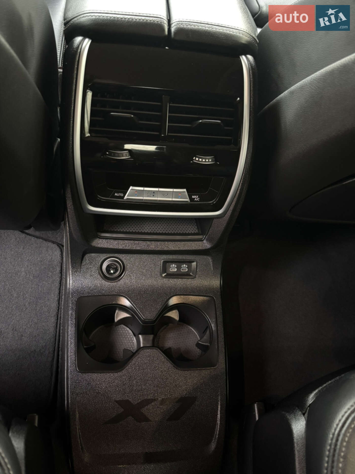 BMW X7 2020 VIN 5UXCW2C01L9C55177 фото оголошення 24 з 71