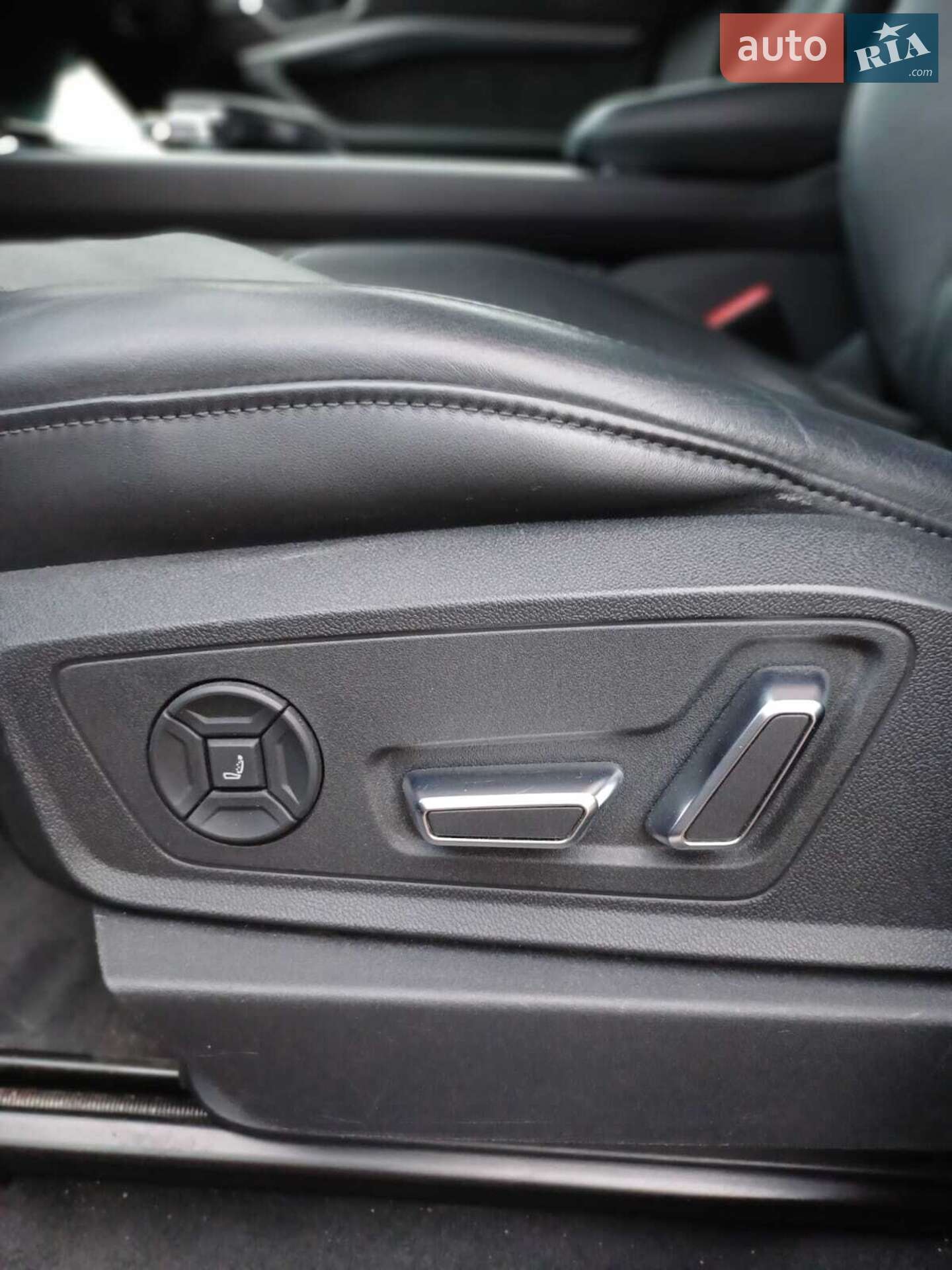 Audi e-tron 2021 VIN WAUZZZGE0MB035163 фото оголошення 12 з 19