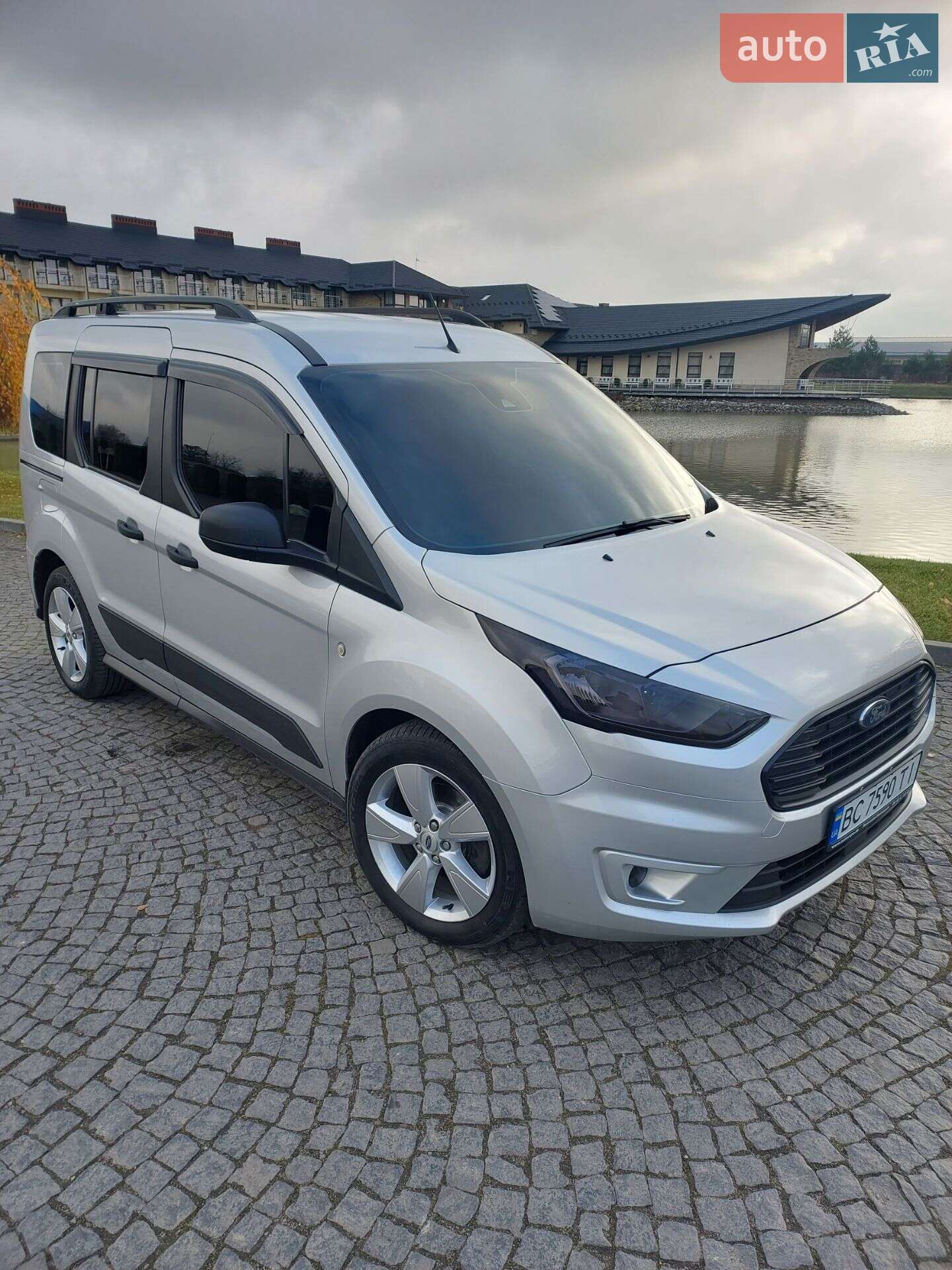 Ford Tourneo Connect 2018 VIN WF0TXXWPGTJU72925 фото оголошення 12 з 80