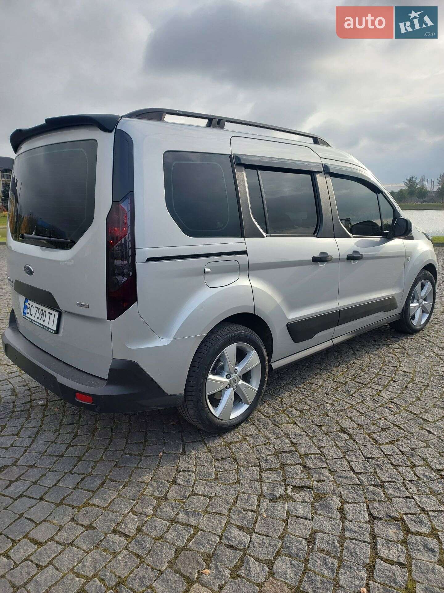Ford Tourneo Connect 2018 VIN WF0TXXWPGTJU72925 фото оголошення 38 з 80