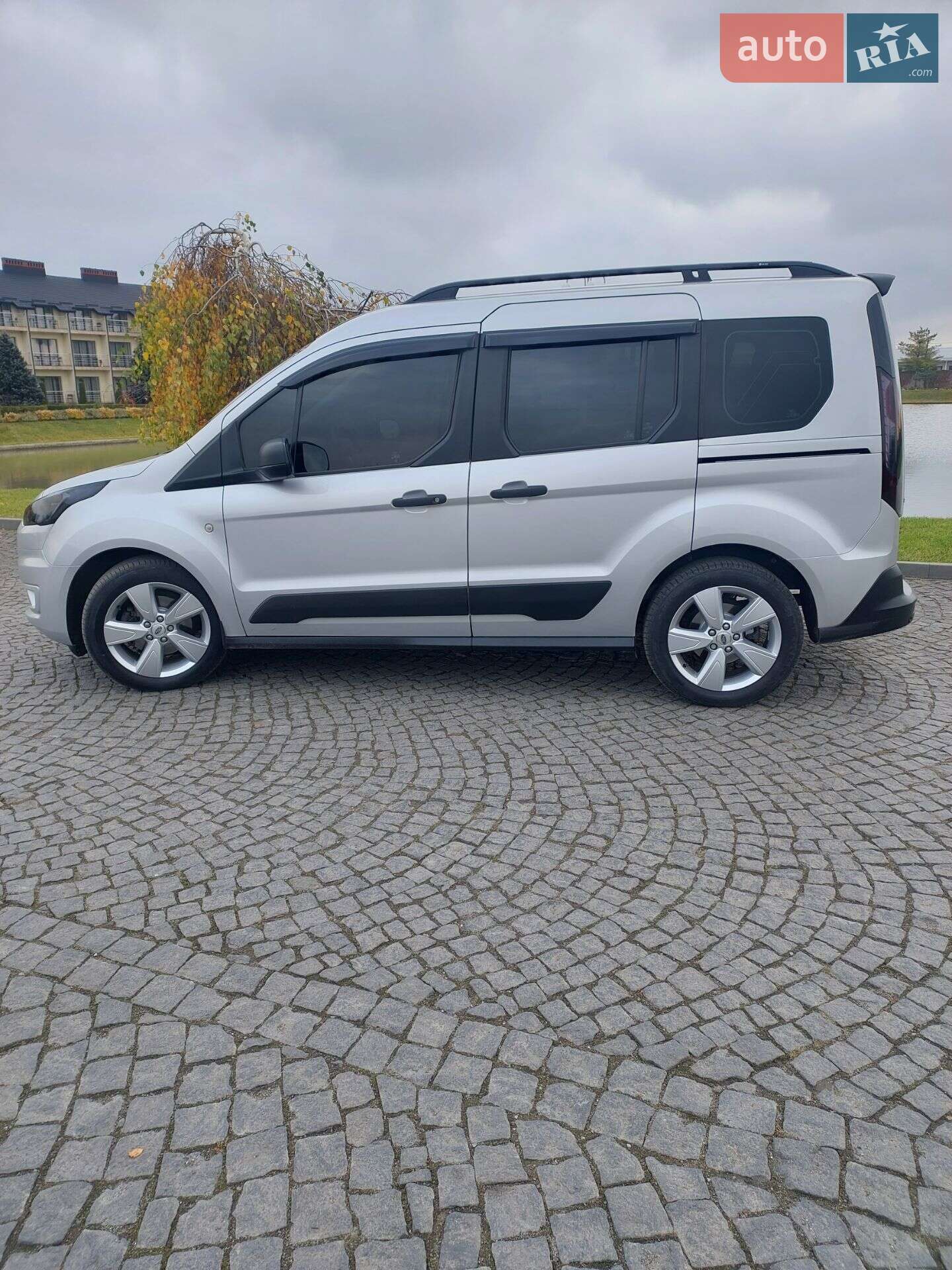 Ford Tourneo Connect 2018 VIN WF0TXXWPGTJU72925 фото оголошення 26 з 80