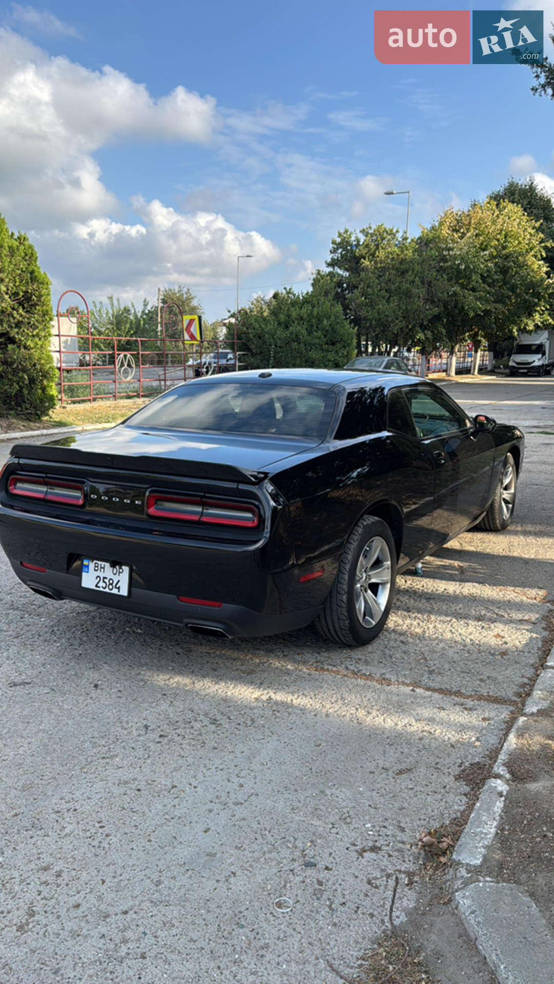 Dodge Challenger 2014 VIN 2C3CDZAG7FH707834 фото оголошення 4 з 15