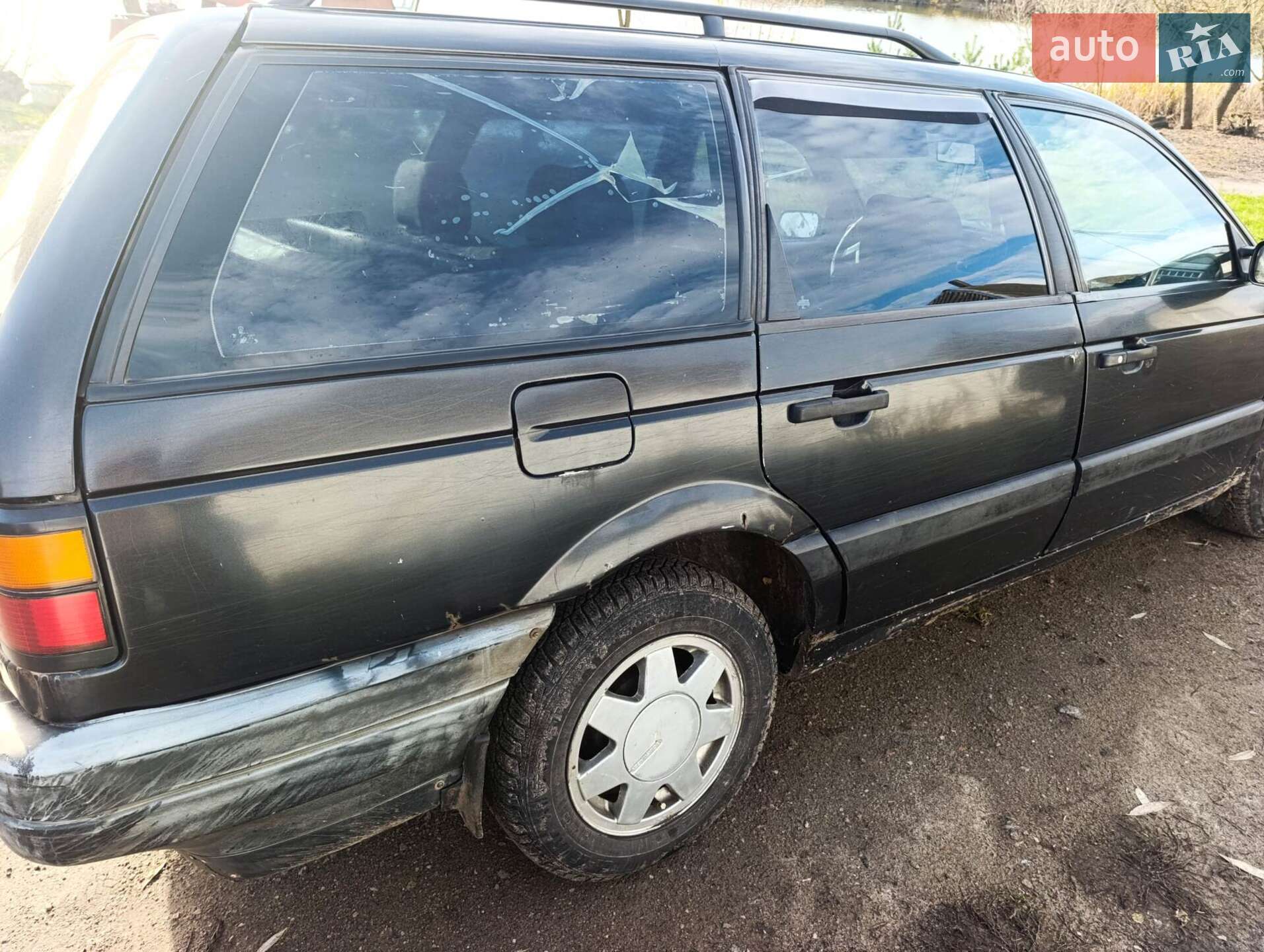 Volkswagen Passat 1991 VIN WVWZZZ31ZMB337445 фото оголошення 3 з 7