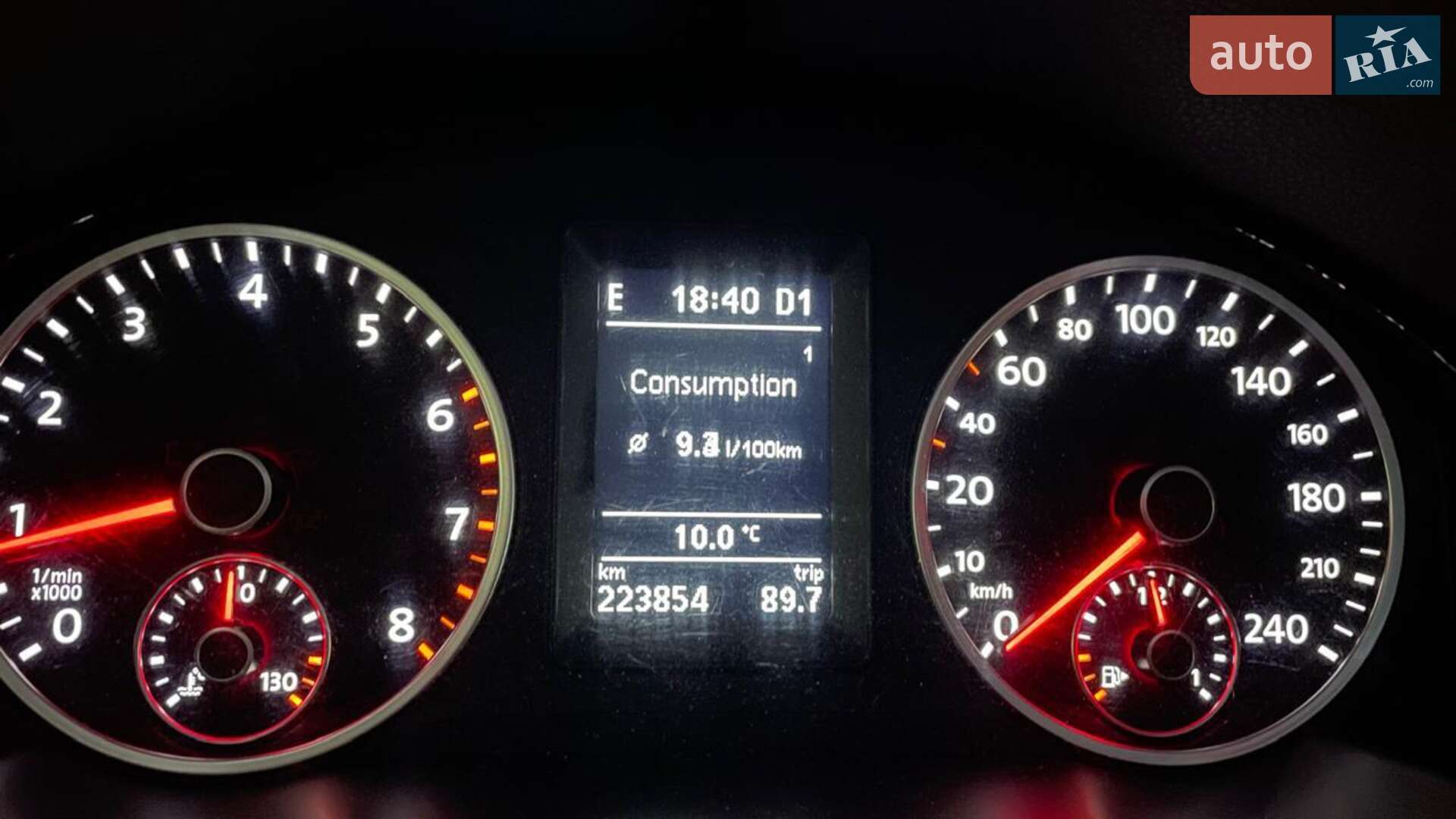 Volkswagen Tiguan 2010 VIN WVGZZZ5NZAW103241 фото оголошення 2 з 19
