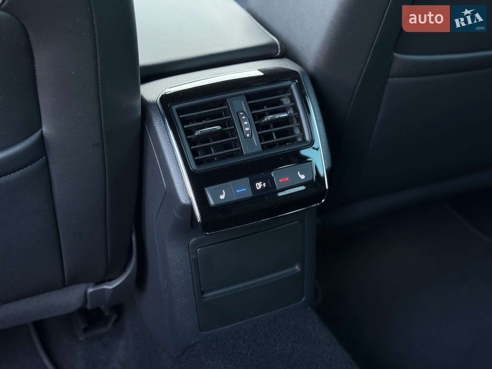 Skoda Superb 2020 VIN TMBLJ9NP4L7057883 фото оголошення 33 з 39