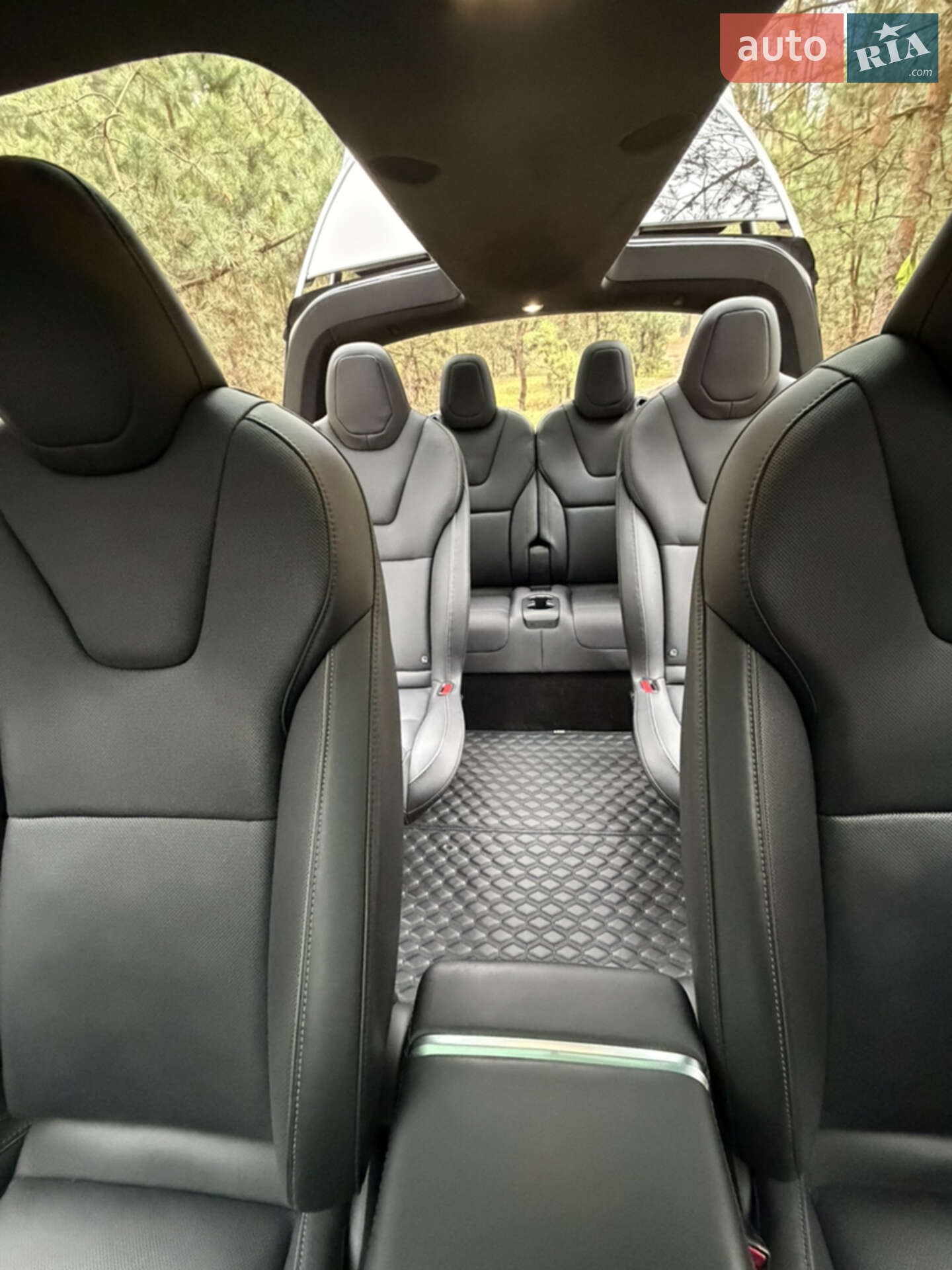 Tesla Model X 2022 VIN 7SAXCBE6XNF358023 фото оголошення 10 з 14