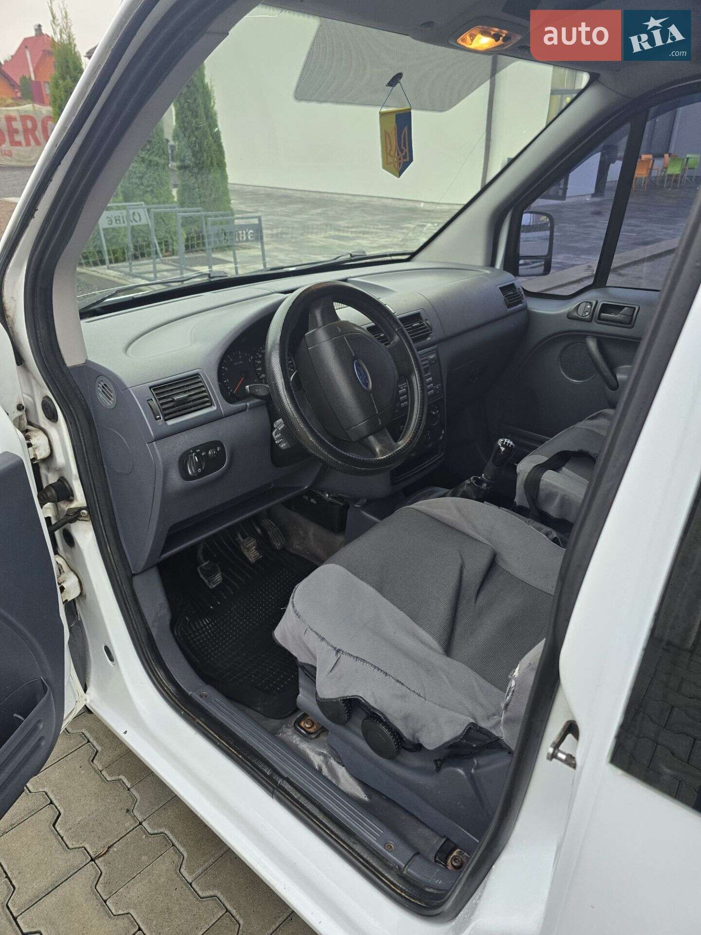Ford Transit Connect 2008 VIN WF0TXXTTPT8R20745 фото оголошення 4 з 22