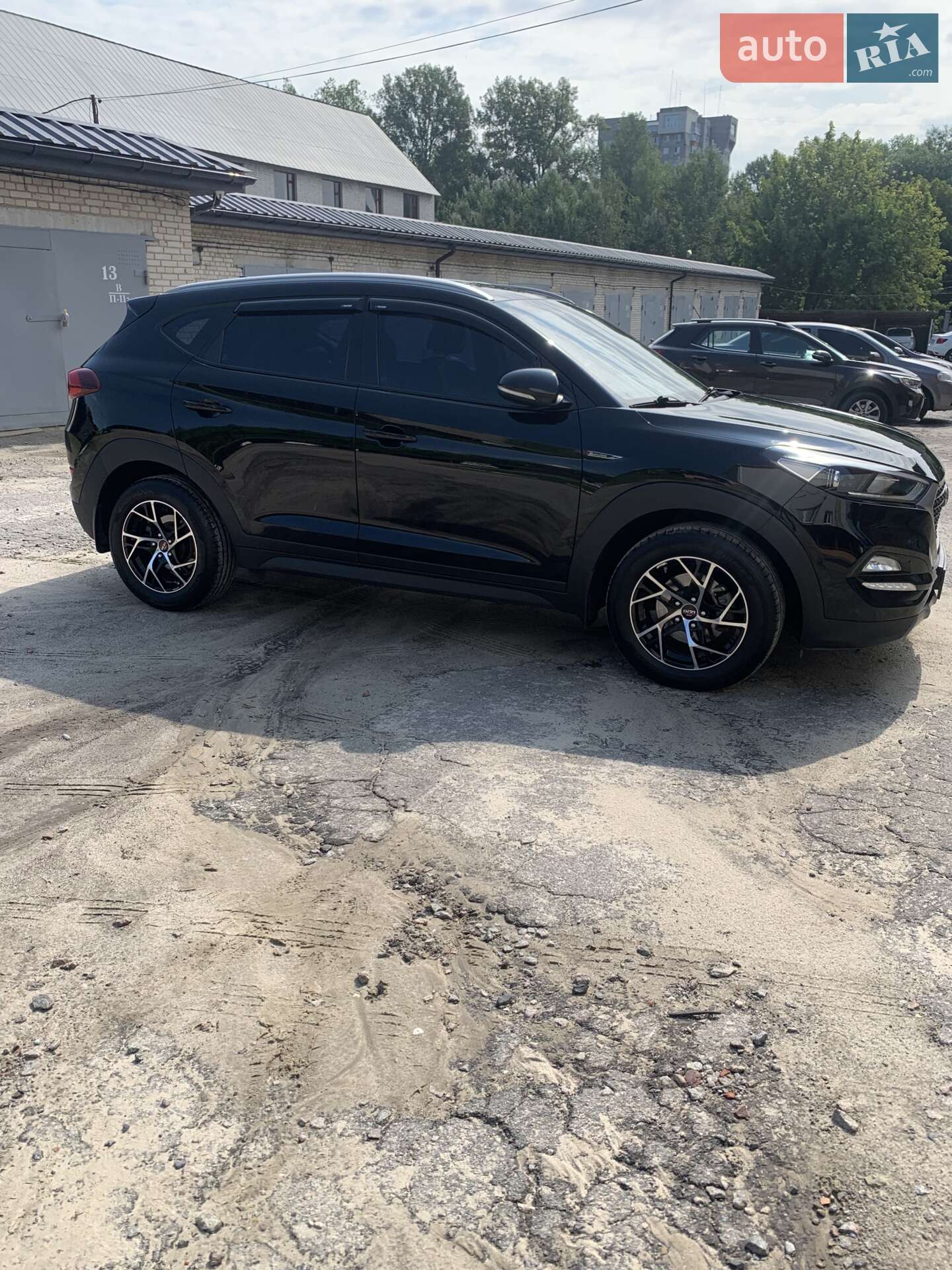 Hyundai Tucson 2017 VIN KMHJ3815GJU518867 фото оголошення 4 з 6