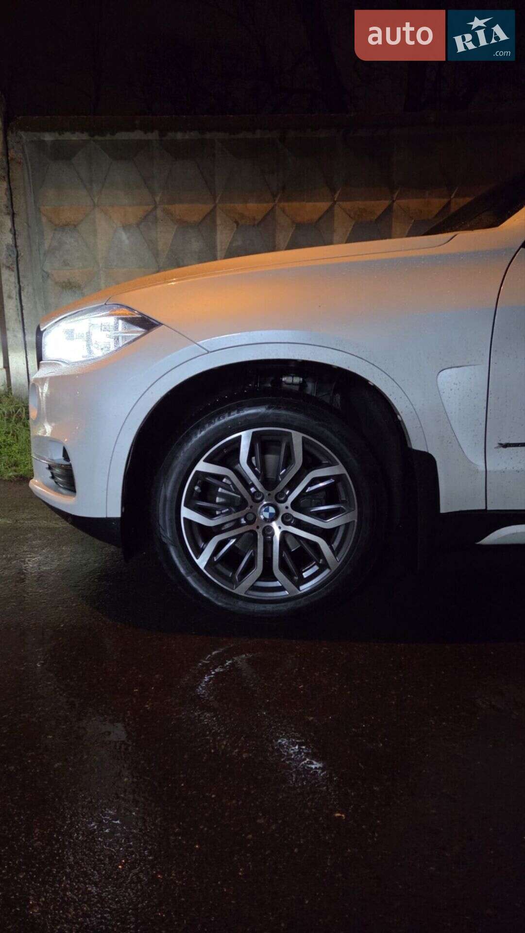 BMW X5 2014 VIN WBAKR010900J05906 фото оголошення 16 з 87
