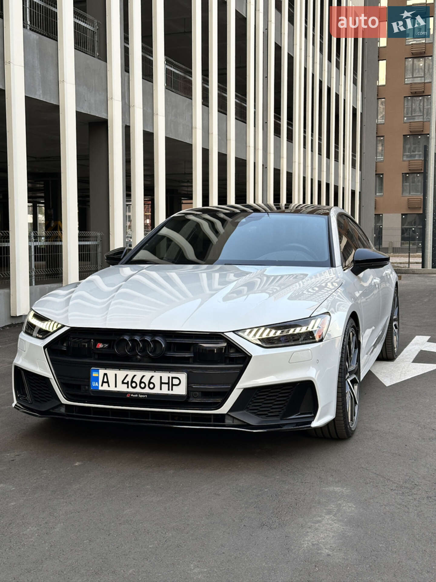 Audi S7 Sportback 2019 VIN WAUSFAF22LN017182 фото оголошення 4 з 34