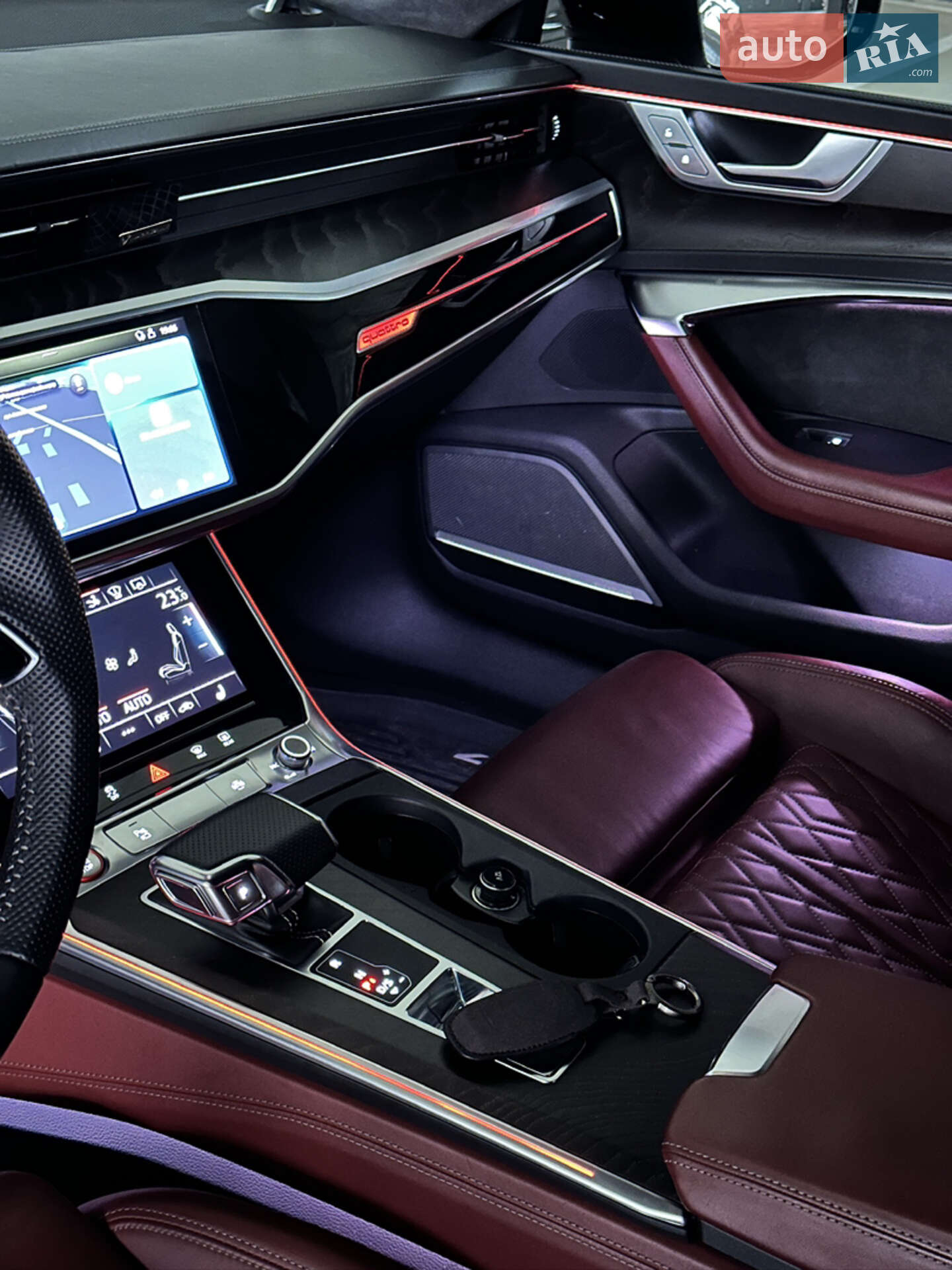 Audi S7 Sportback 2019 VIN WAUSFAF22LN017182 фото оголошення 17 з 34