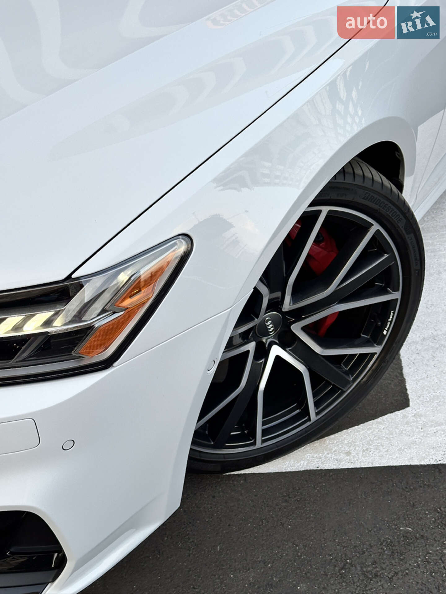 Audi S7 Sportback 2019 VIN WAUSFAF22LN017182 фото оголошення 23 з 34