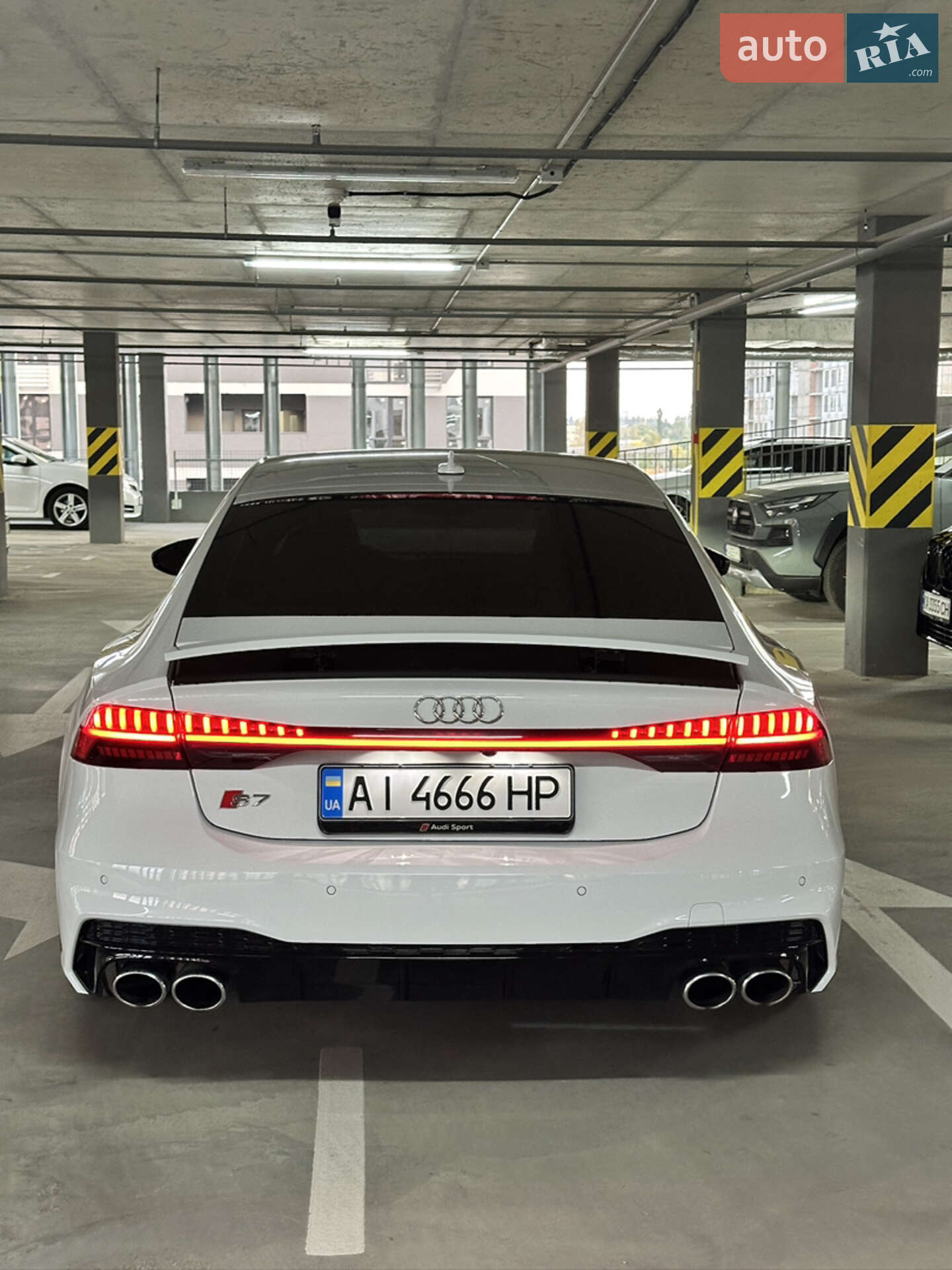 Audi S7 Sportback 2019 VIN WAUSFAF22LN017182 фото оголошення 28 з 34