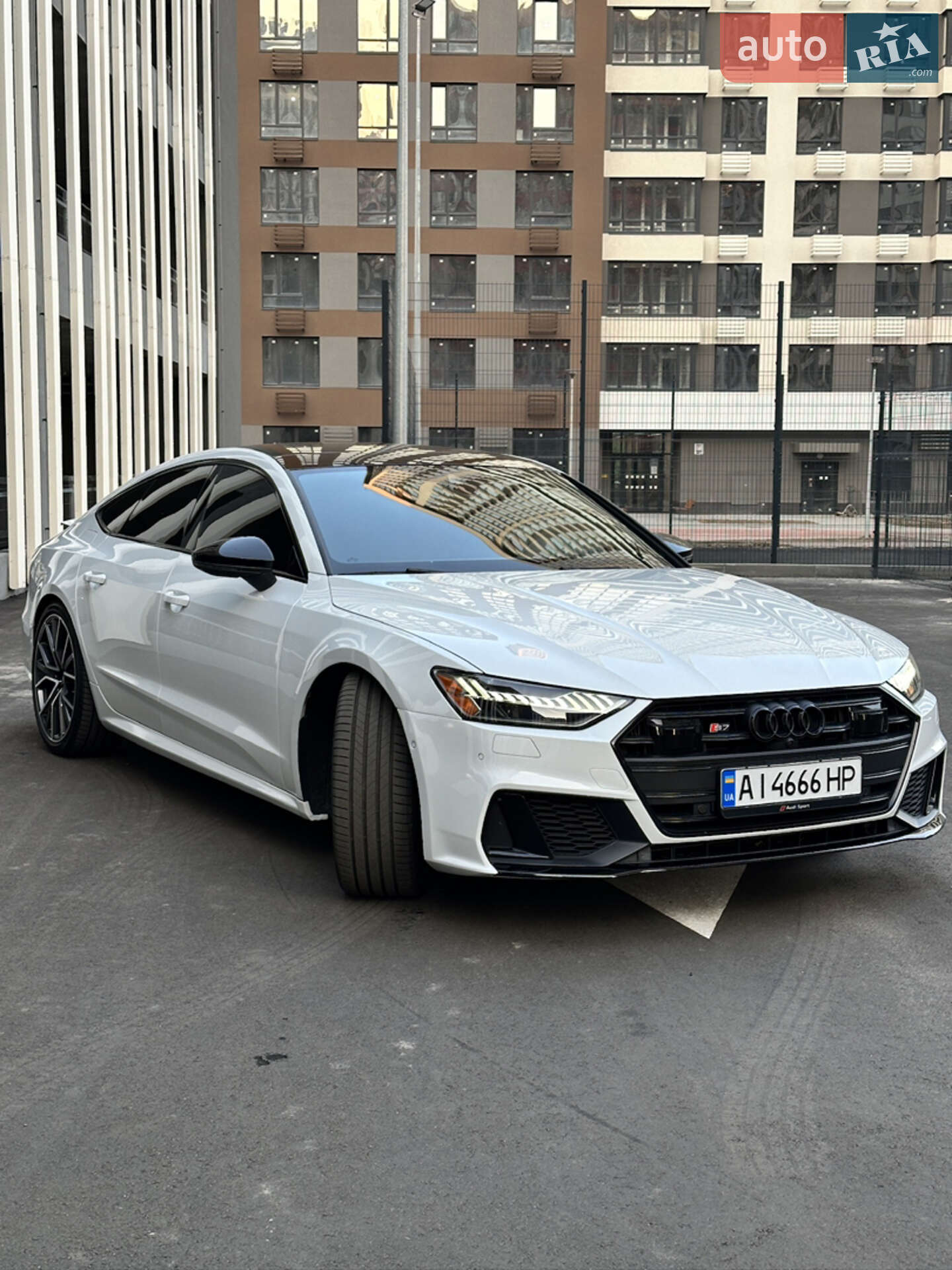 Audi S7 Sportback 2019 VIN WAUSFAF22LN017182 фото оголошення 26 з 34