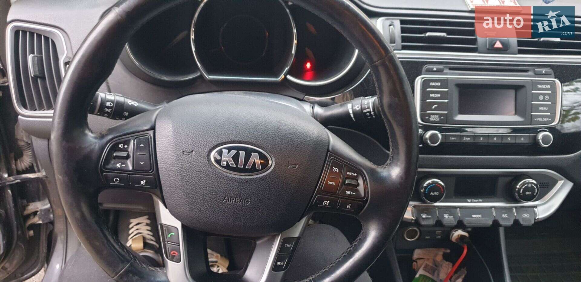 Kia Rio 2016 VIN KNADN412BG6092121 фото оголошення 11 з 25
