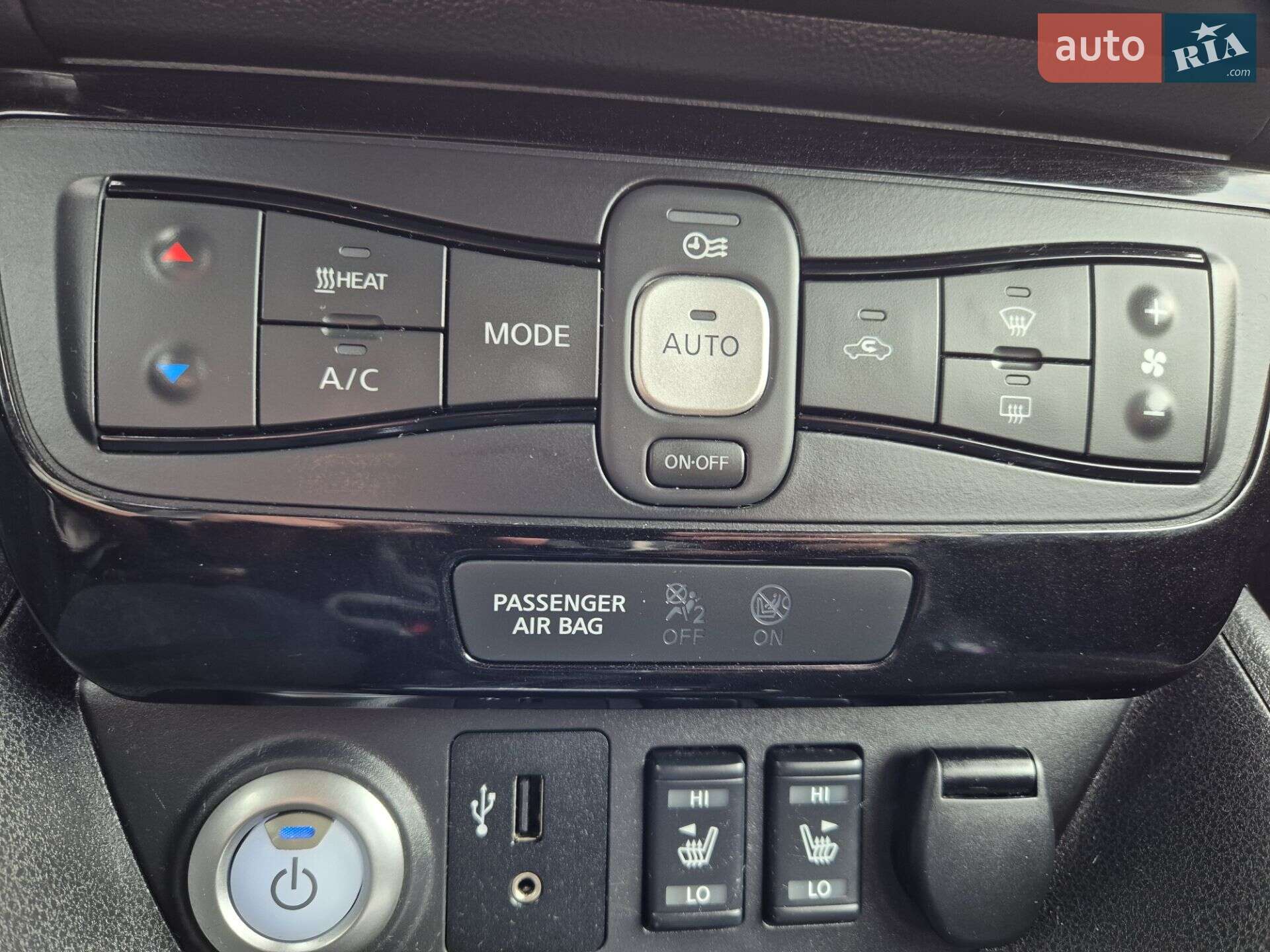 Nissan Leaf 2018 VIN SJNFAAZE1U0018296 фото оголошення 3 з 8