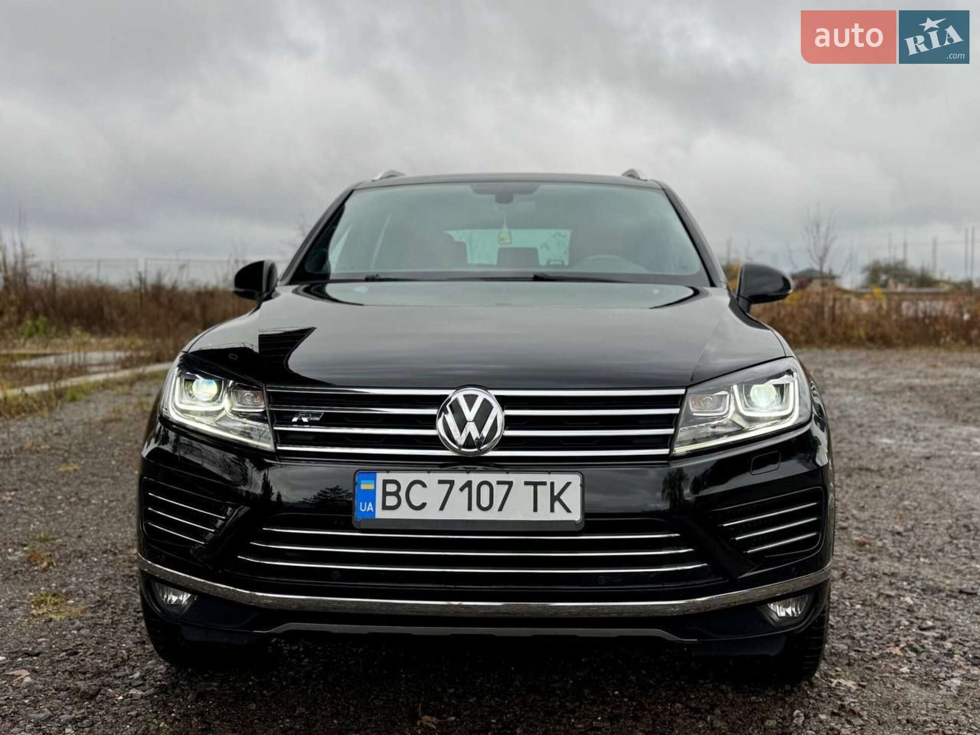 Volkswagen Touareg 2017 VIN WVGZZZ7PZHD043121 фото оголошення 7 з 27