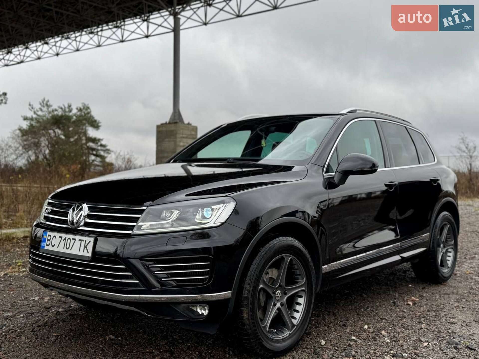Volkswagen Touareg 2017 VIN WVGZZZ7PZHD043121 фото оголошення 8 з 27