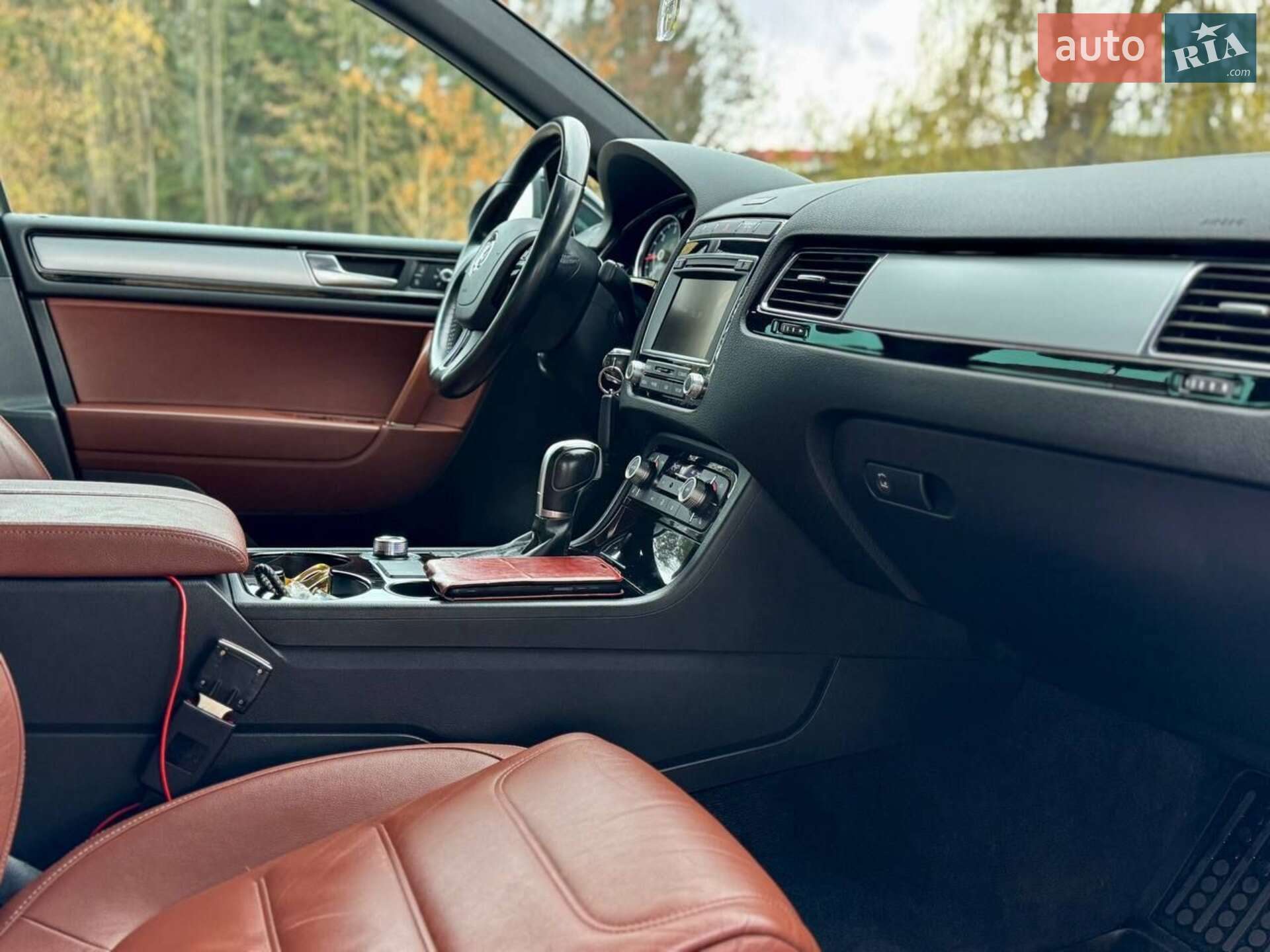Volkswagen Touareg 2017 VIN WVGZZZ7PZHD043121 фото оголошення 15 з 27