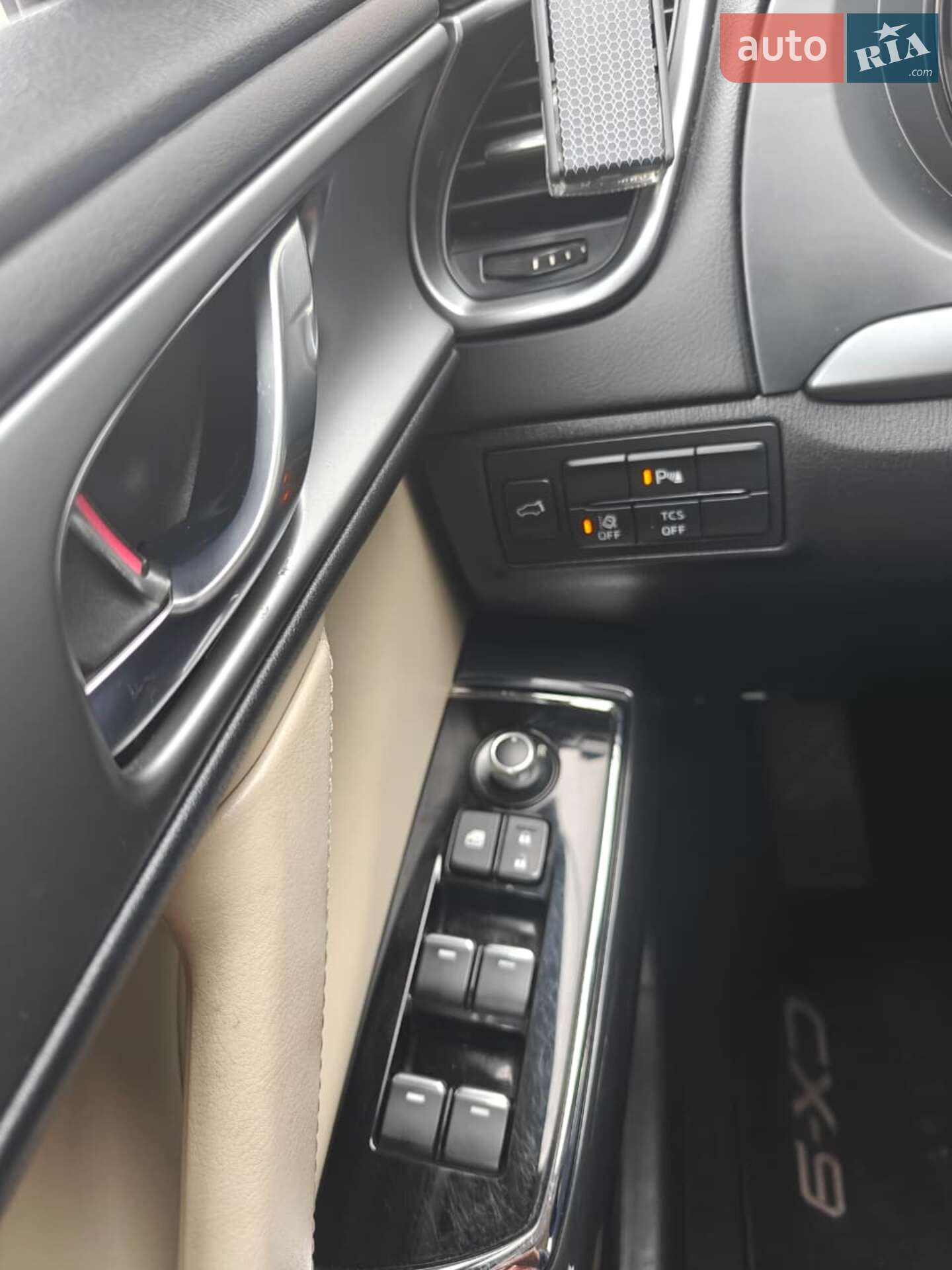 Mazda CX-9 2017 VIN JM3TCBCY8J0216186 фото оголошення 13 з 16