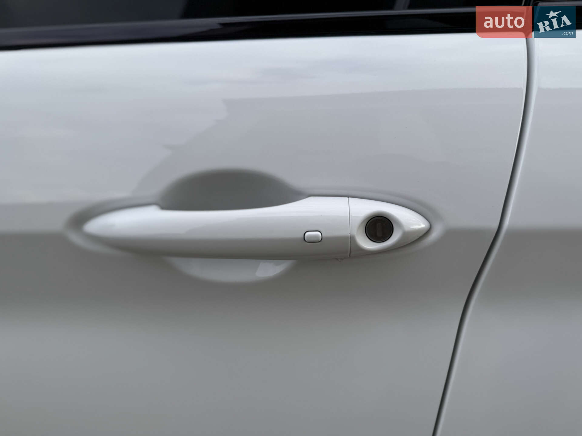 Alfa Romeo Giulia 2020 VIN ZARFAMAN3K7609494 фото оголошення 28 з 65