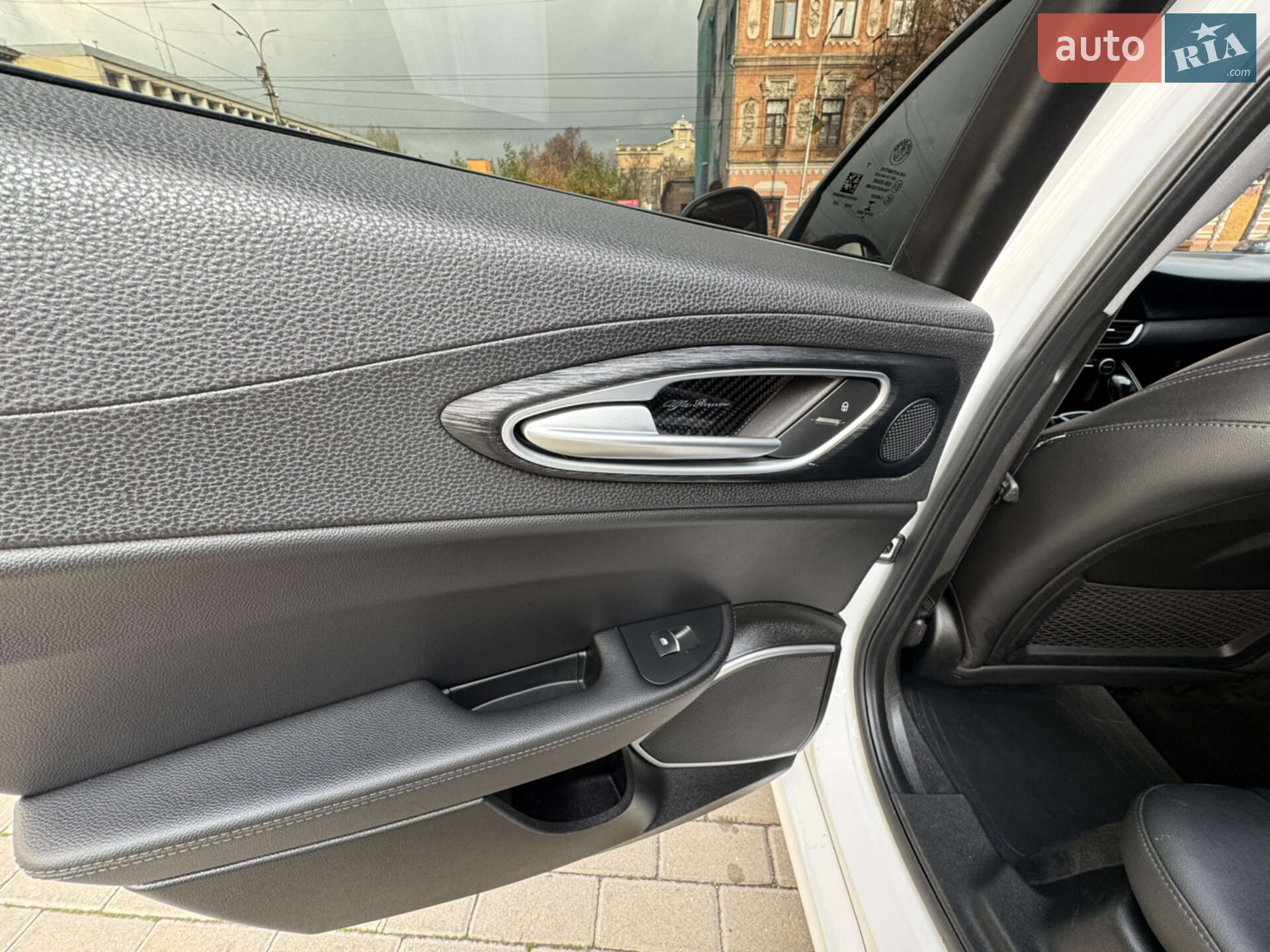 Alfa Romeo Giulia 2020 VIN ZARFAMAN3K7609494 фото оголошення 41 з 65