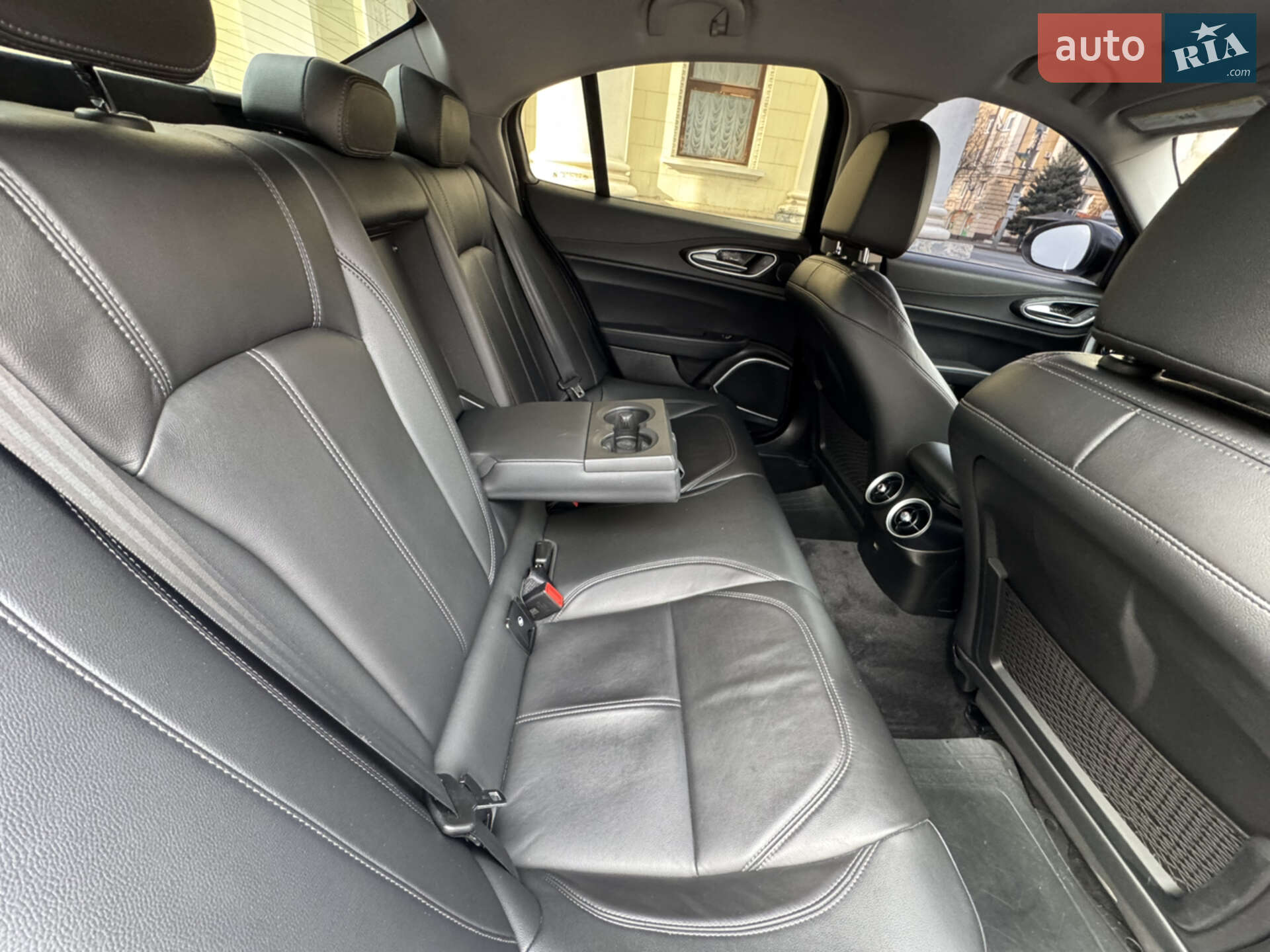 Alfa Romeo Giulia 2020 VIN ZARFAMAN3K7609494 фото оголошення 44 з 65