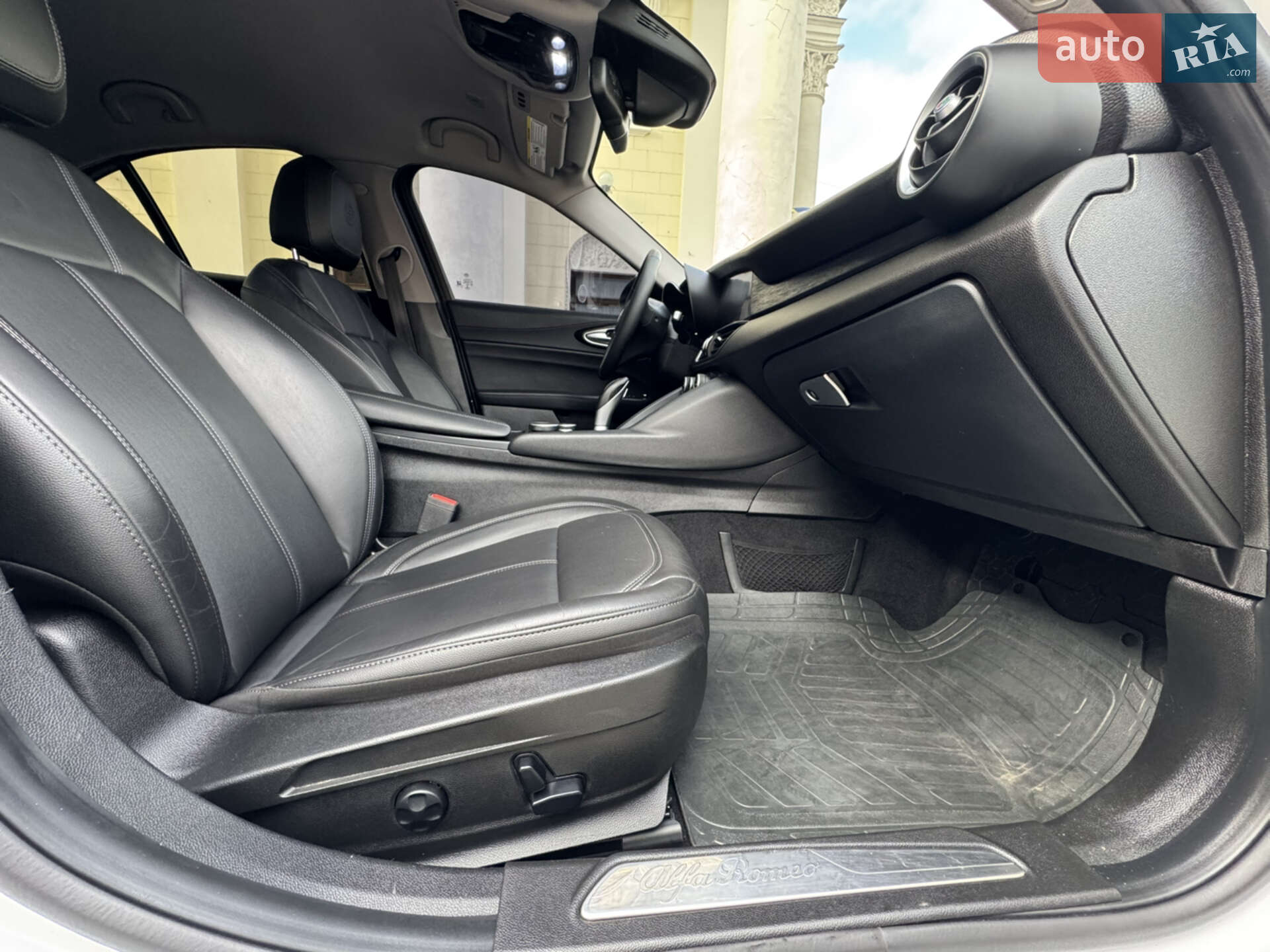 Alfa Romeo Giulia 2020 VIN ZARFAMAN3K7609494 фото оголошення 47 з 65