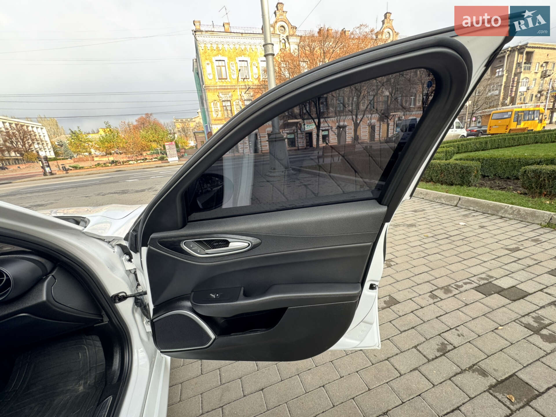 Alfa Romeo Giulia 2020 VIN ZARFAMAN3K7609494 фото оголошення 49 з 65
