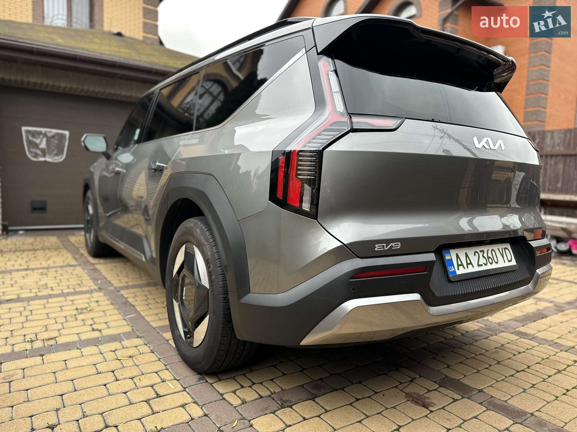 Kia EV9 2023 VIN KNDAB5S11R6030524 фото оголошення 22 з 35