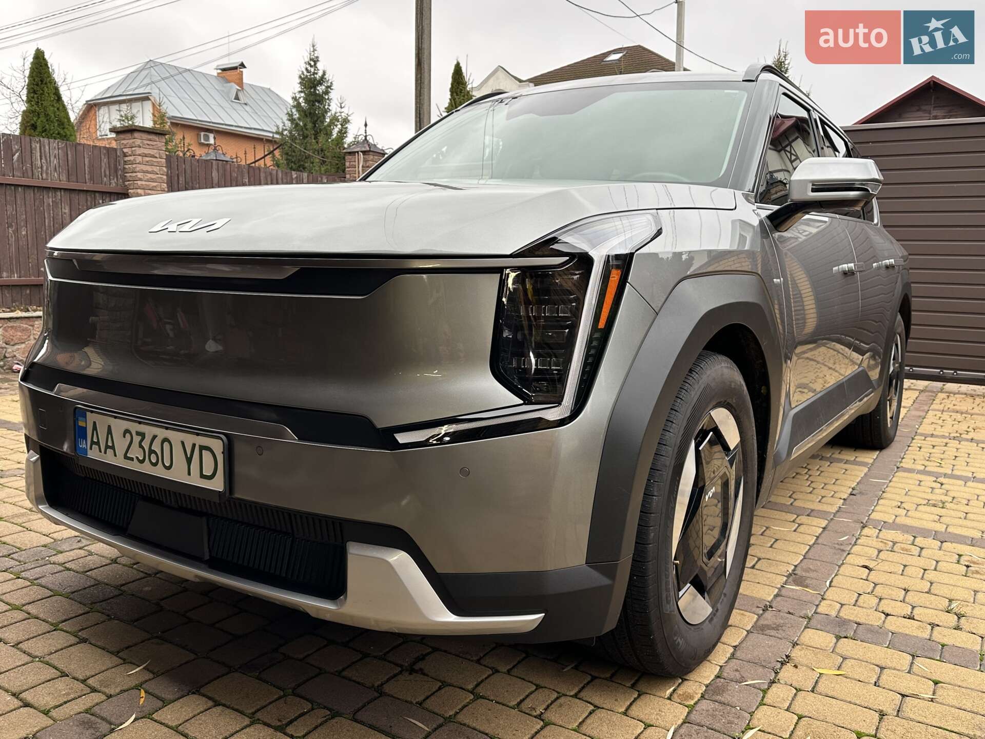 Kia EV9 2023 VIN KNDAB5S11R6030524 фото оголошення 32 з 35