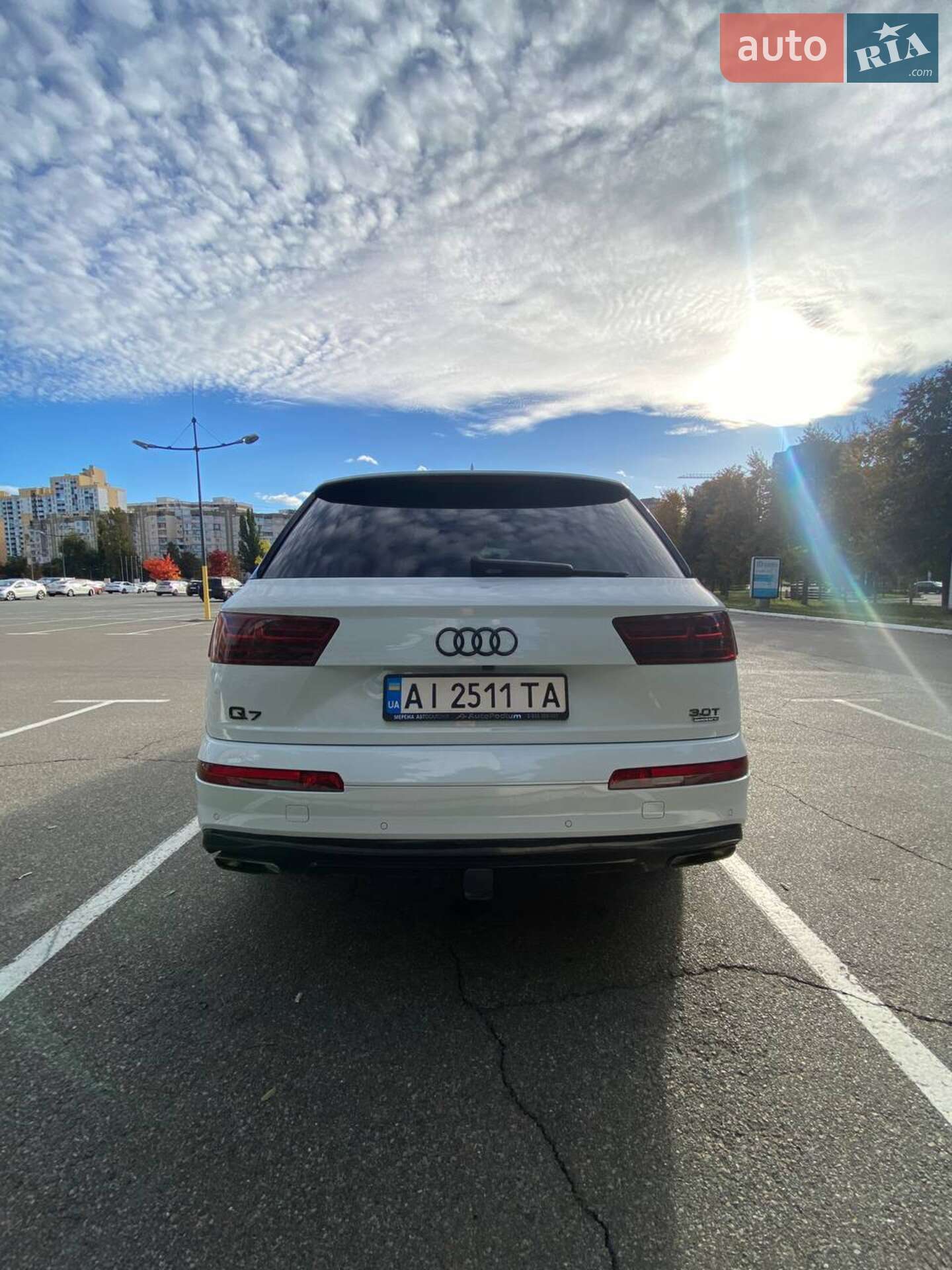 Audi Q7 2017 VIN WA1VAAF7XJD017583 фото оголошення 21 з 23