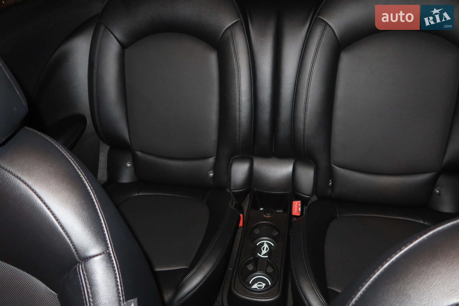 Mini Paceman 2015 VIN WMWSS7C56FWS44886 фото оголошення 14 з 18