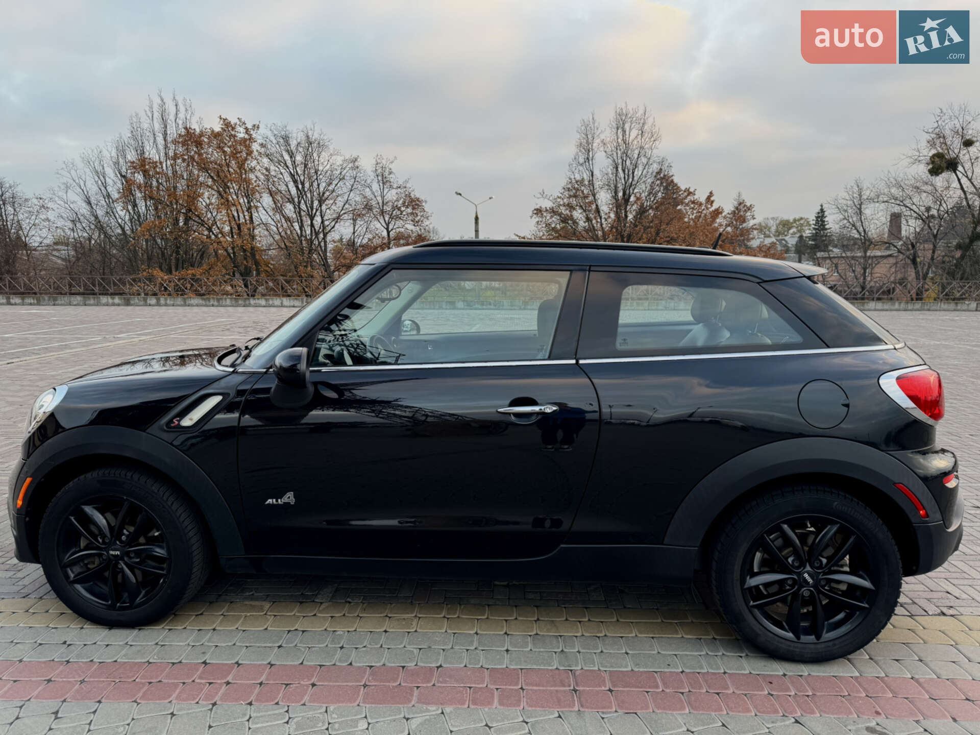 Mini Paceman 2015 VIN WMWSS7C56FWS44886 фото оголошення 5 з 18