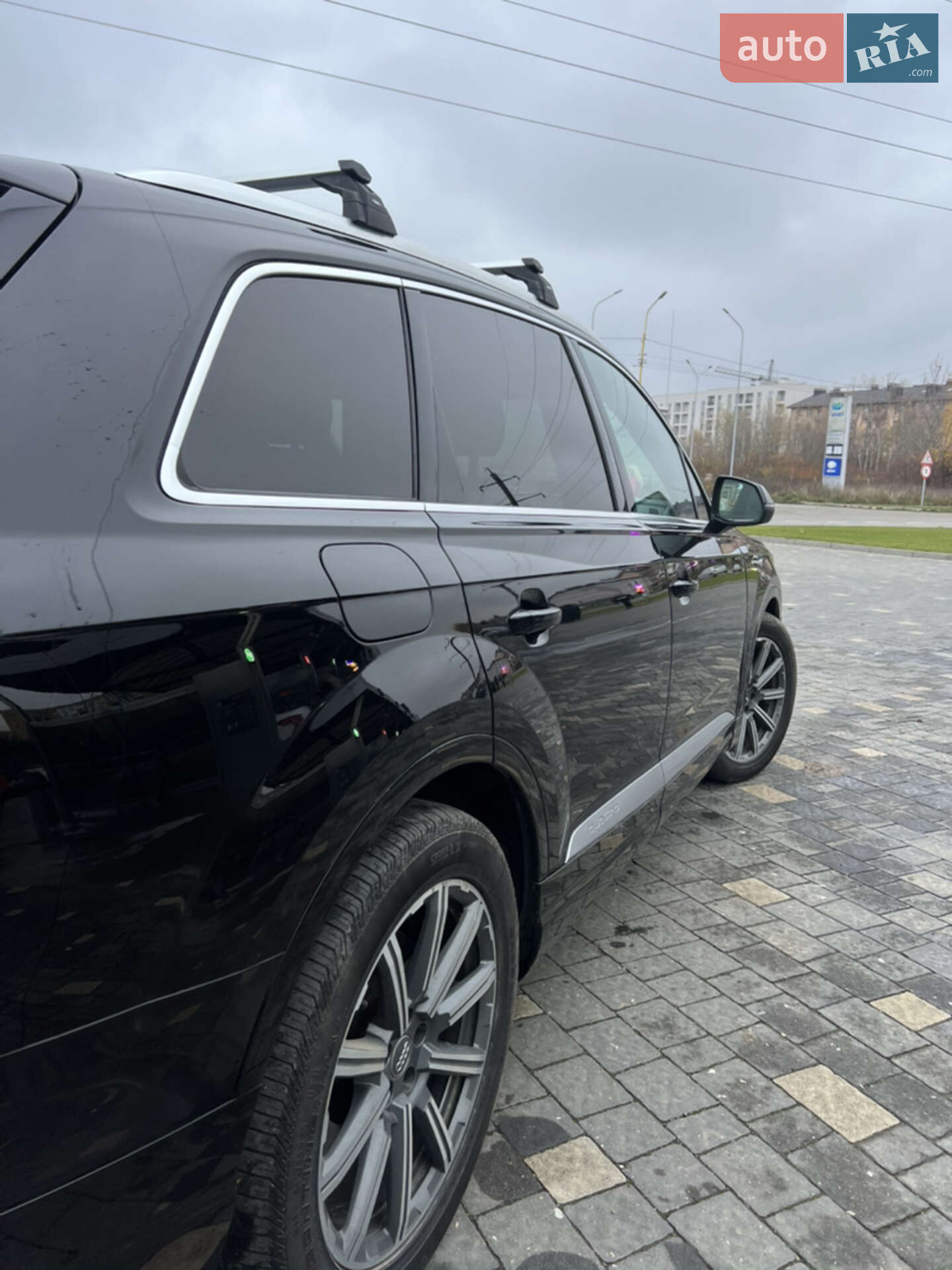 Audi Q7 2019 VIN WA1LAAF72KD046763 фото оголошення 16 з 30