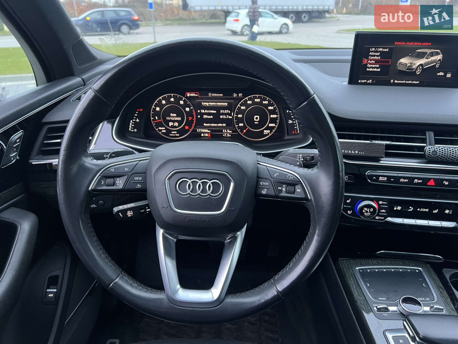 Audi Q7 2019 VIN WA1LAAF72KD046763 фото оголошення 26 з 30