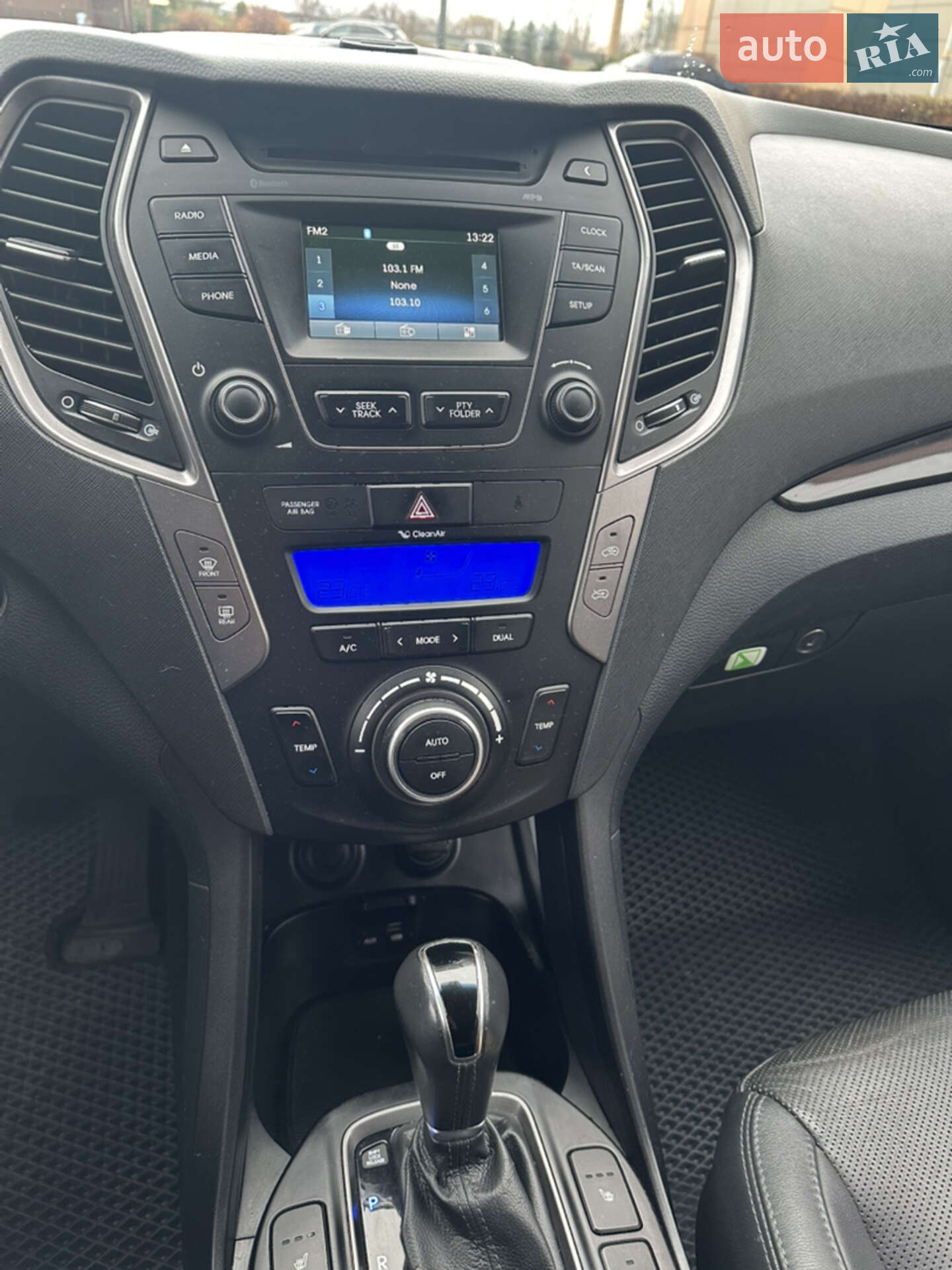 Hyundai Grand Santa Fe 2015 VIN KMHSN81XDFU119680 фото оголошення 13 з 16